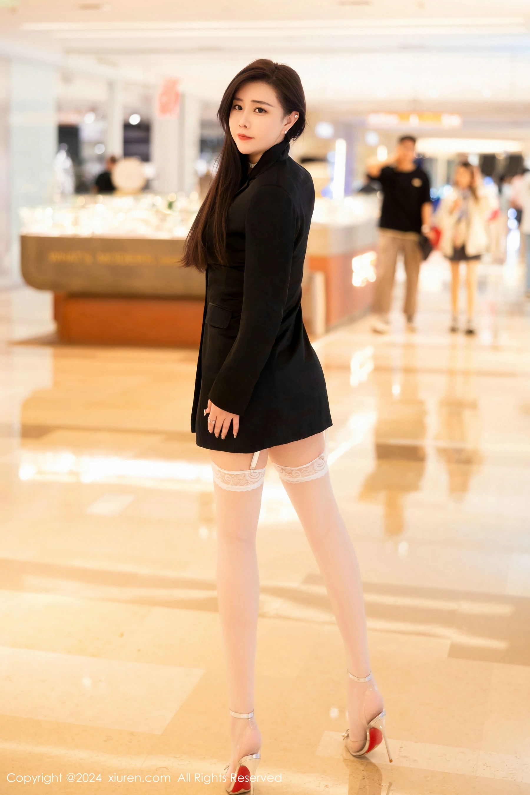[秀人XiuRen] 2024.06.03 No.8642 王婉悠Queen