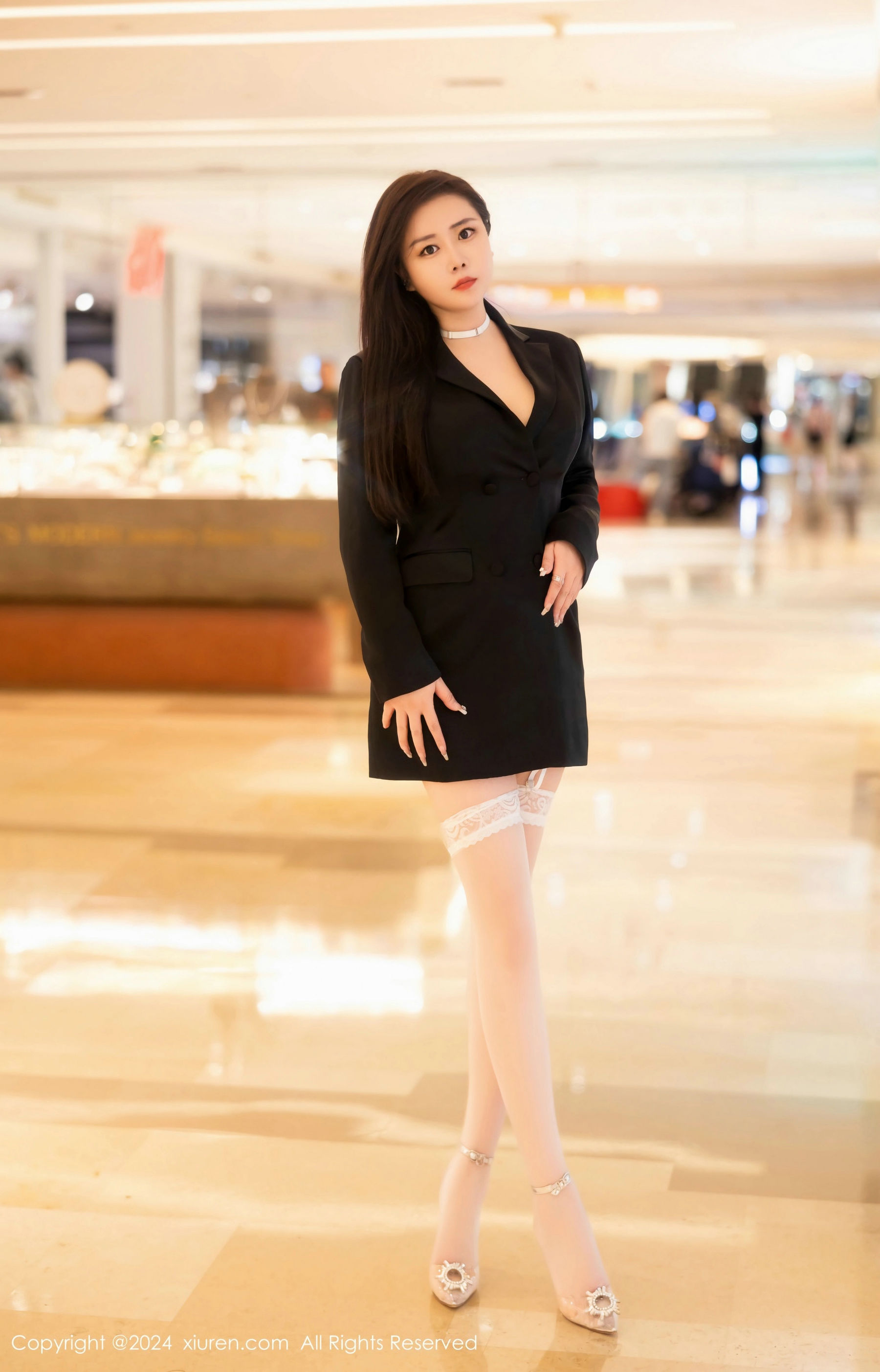 [秀人XiuRen] 2024.06.03 No.8642 王婉悠Queen