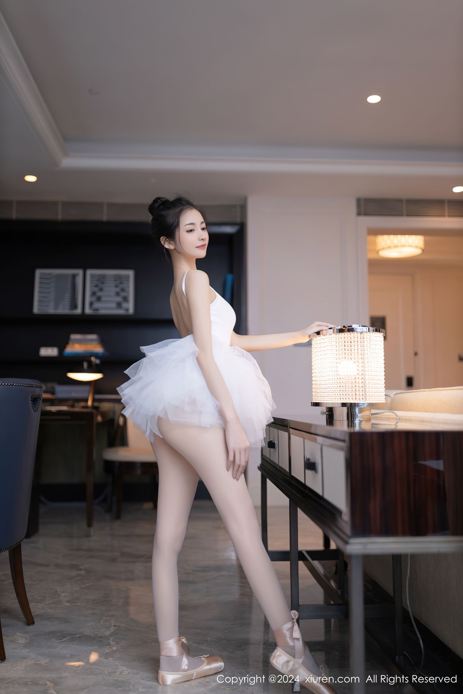 [秀人XiuRen] 2024.06.05 No.8657 鱼尾fish