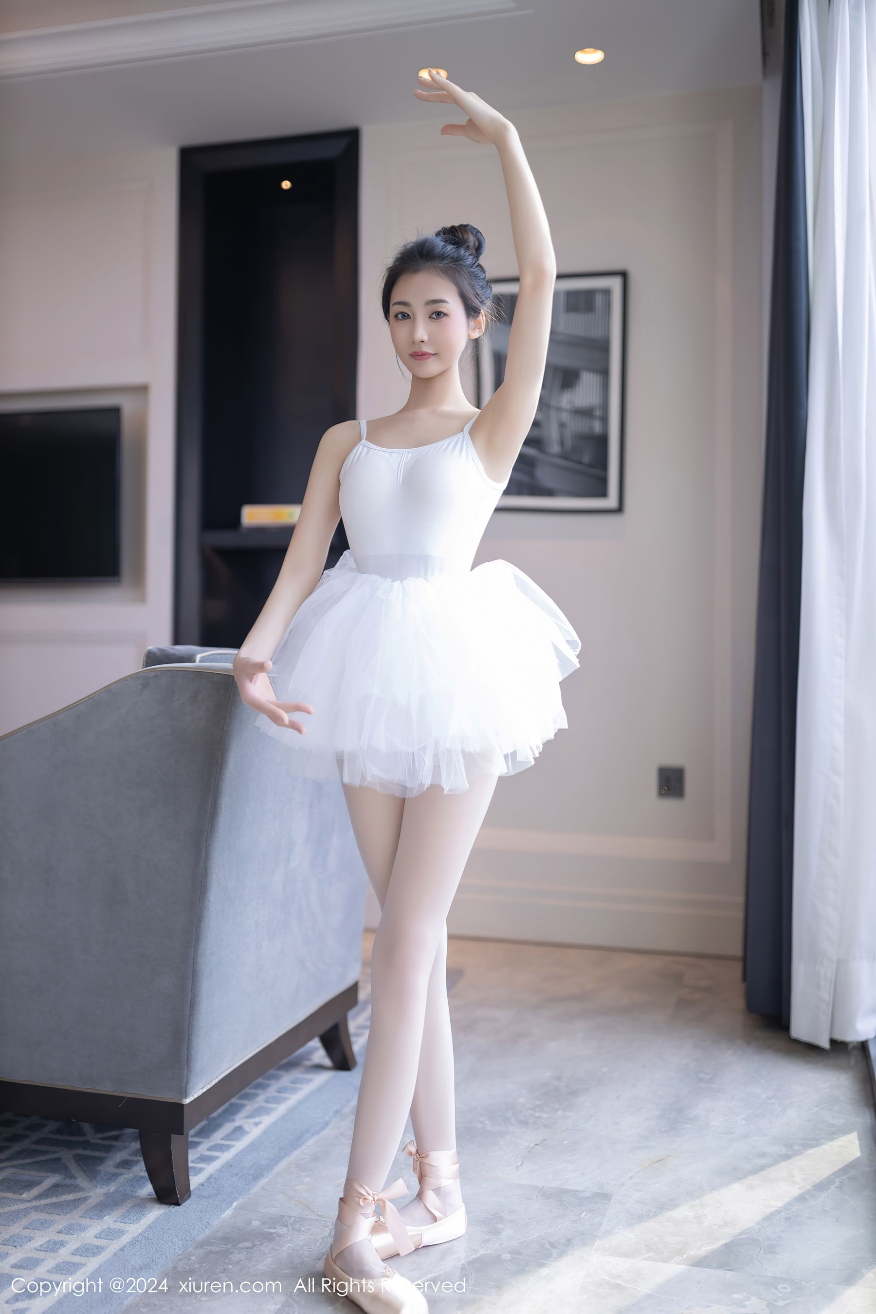 [秀人XiuRen] 2024.06.05 No.8657 鱼尾fish