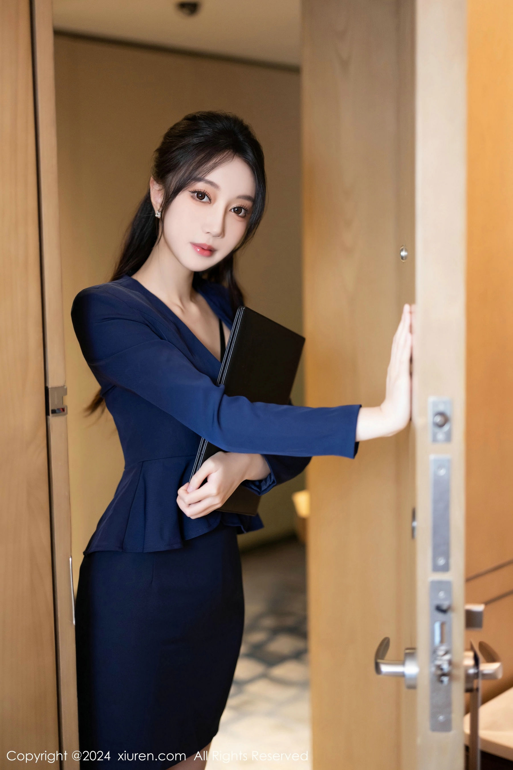 [秀人XiuRen] 2024.06.07 No.8669 玥儿玥