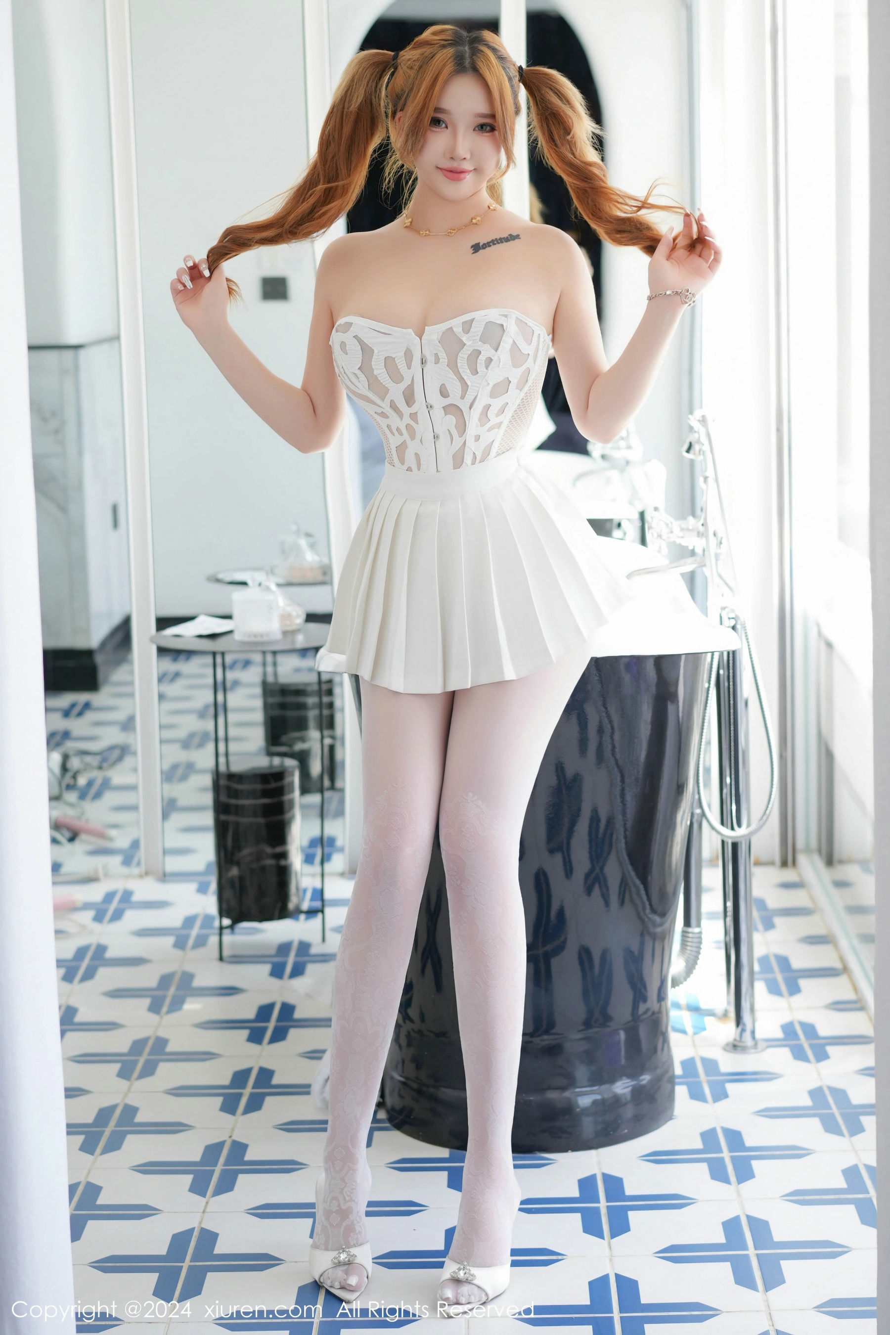 [秀人XiuRen] 2024.06.28 No.8771 小海臀Rena