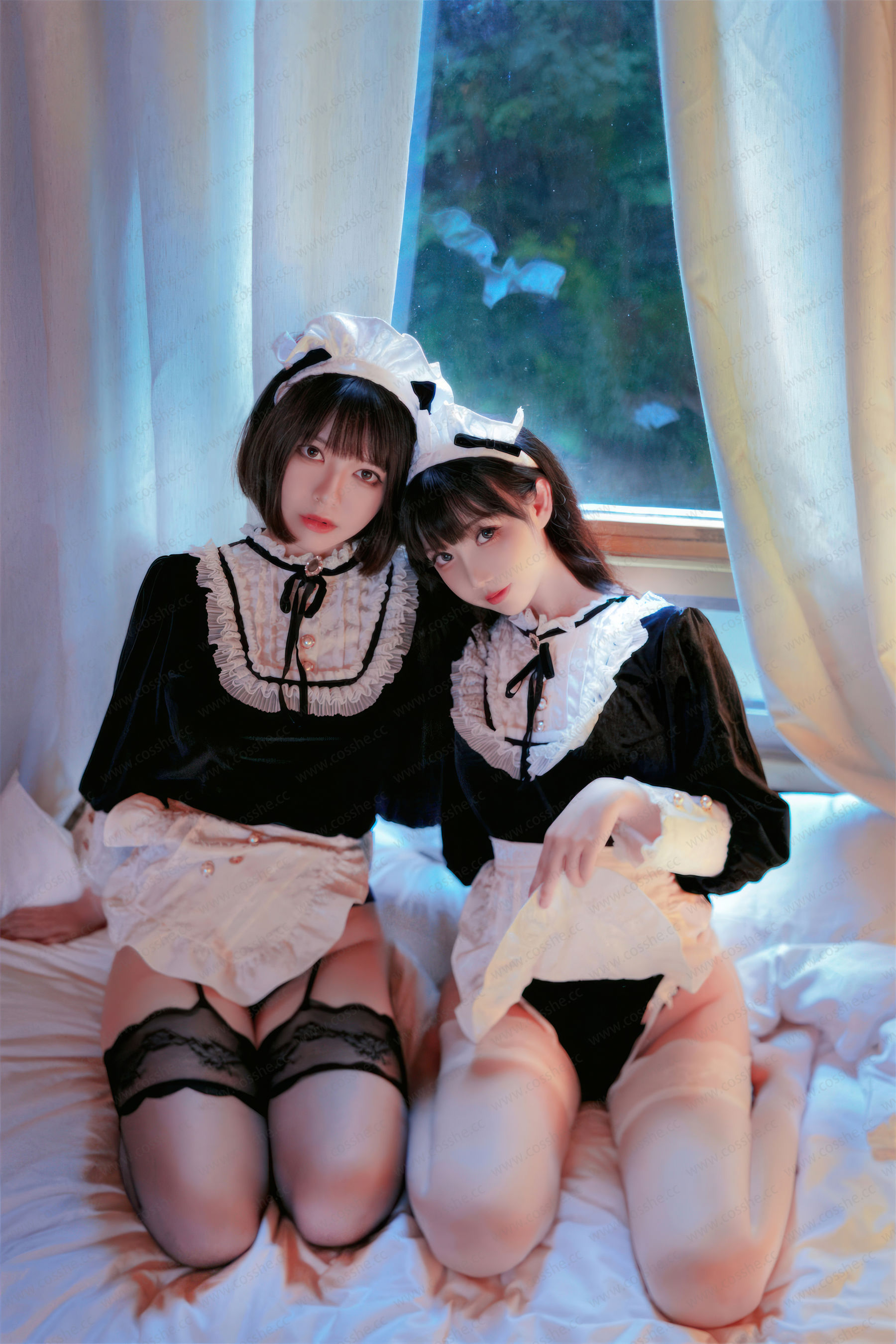 可爱人气Coser  面饼仙儿&半半子 - Maid姉妹