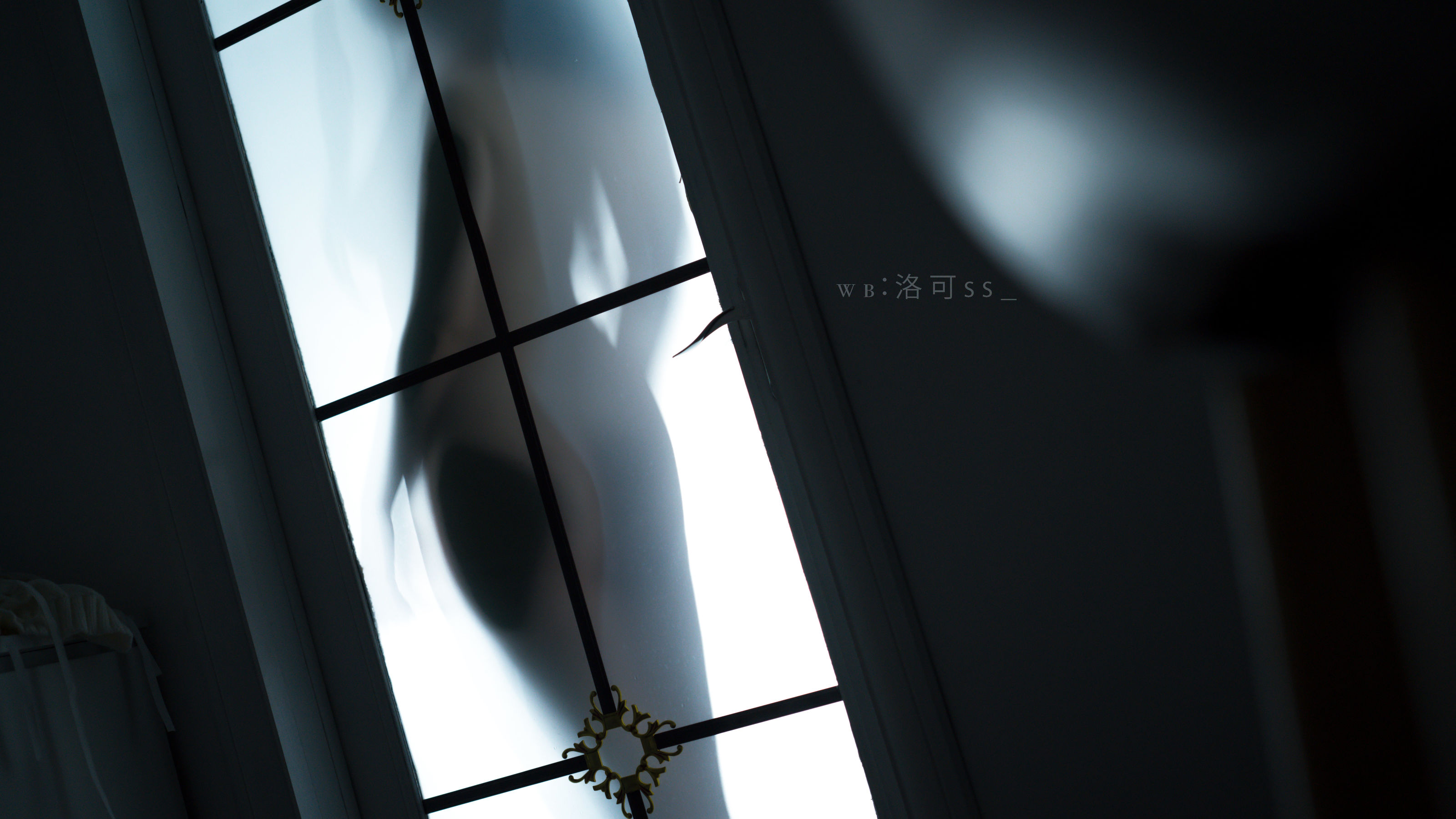 洛可ss - 光效黑吊带