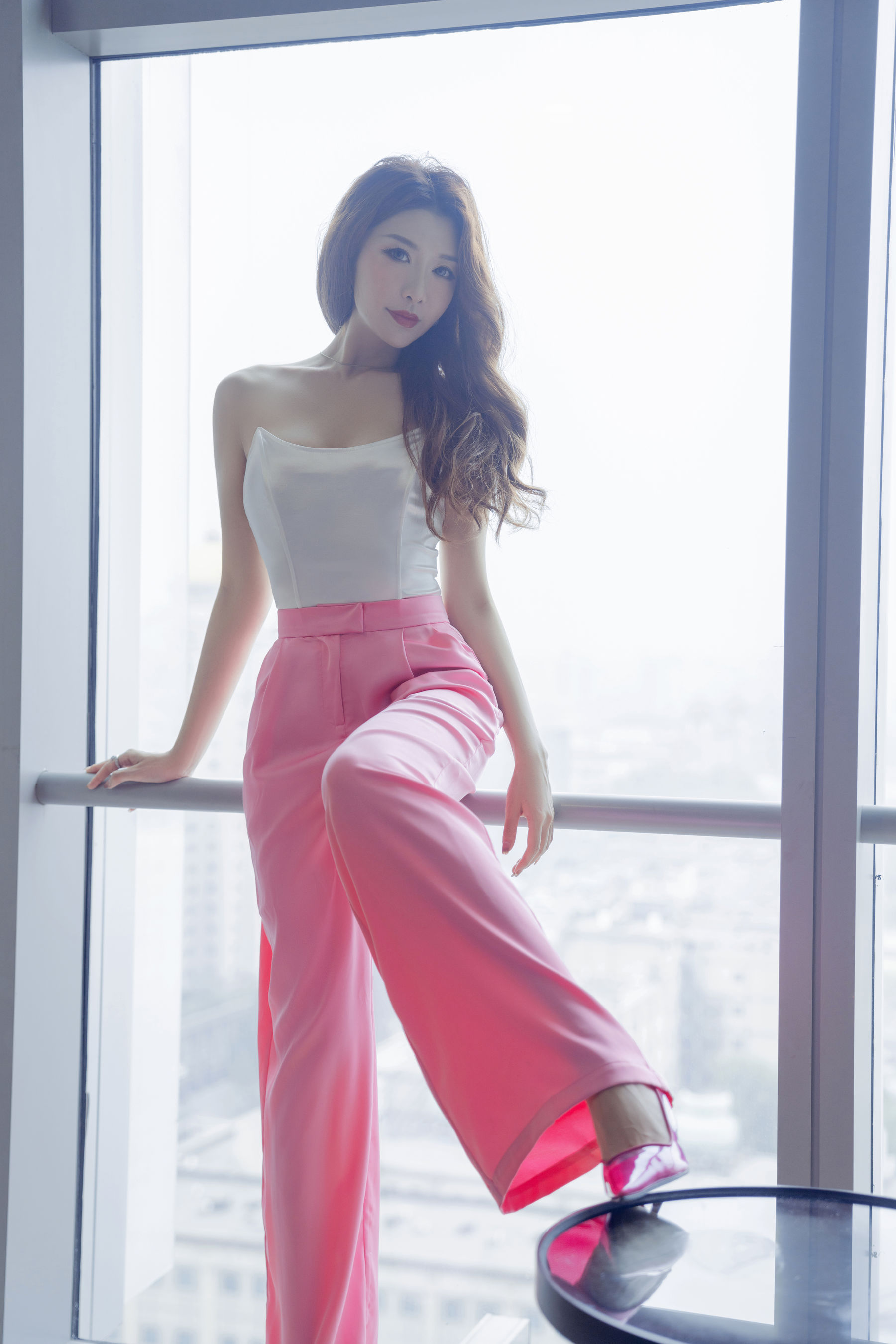 源纱希喵喵喵 - 与女上司一起出差的意外发现