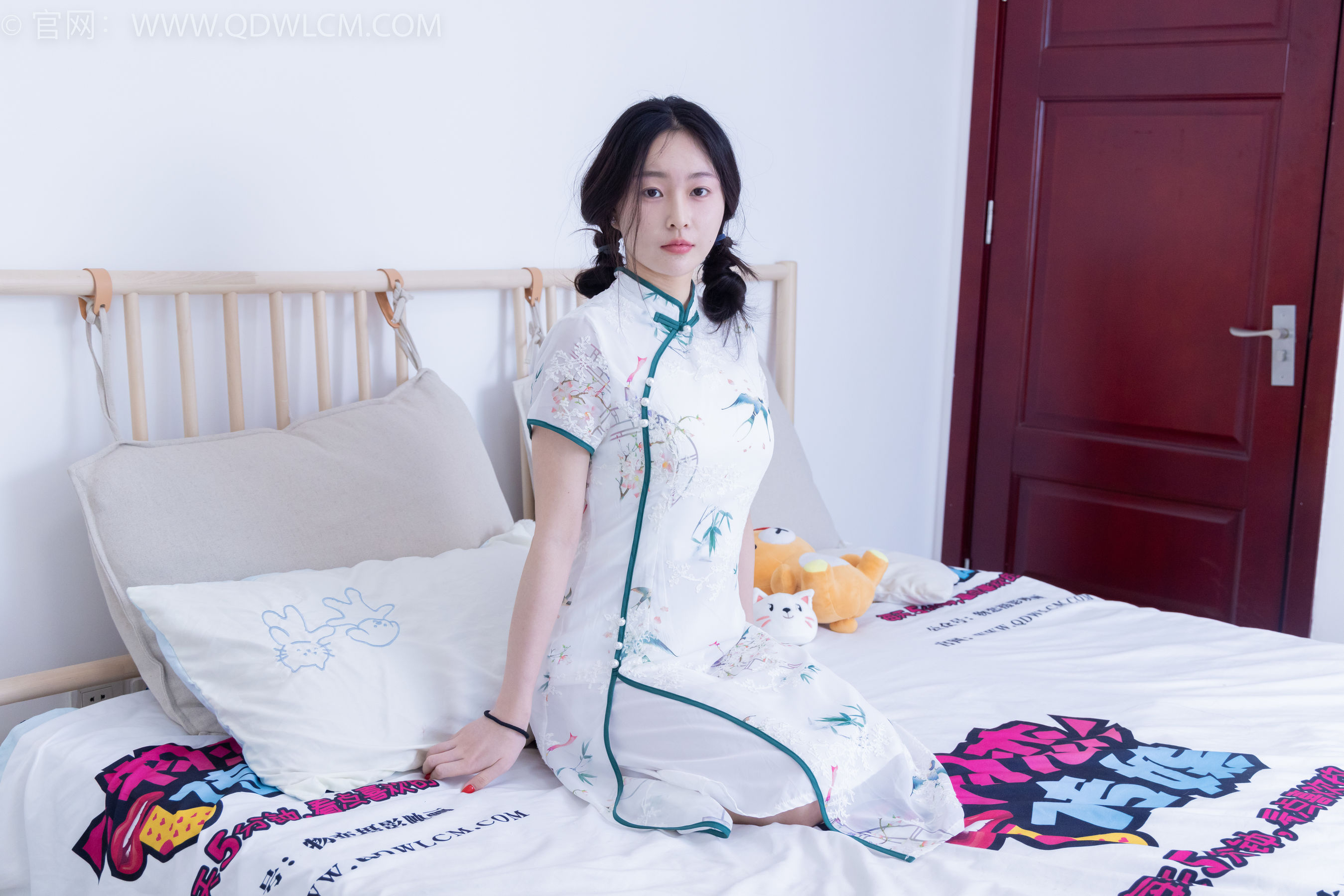 物恋传媒 No.1990 美兔 -吹梦到西洲