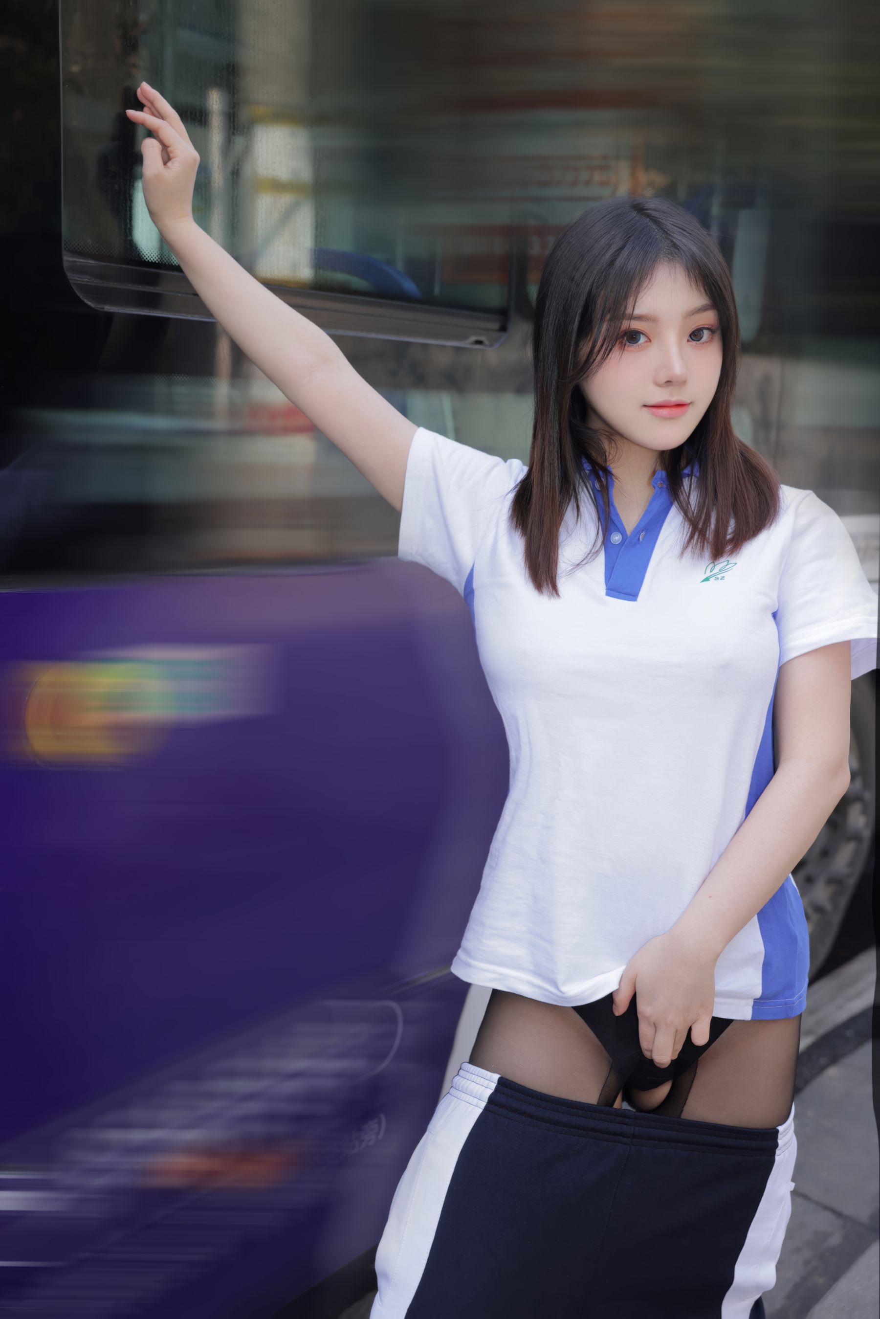 豆瓣酱 公交车写真