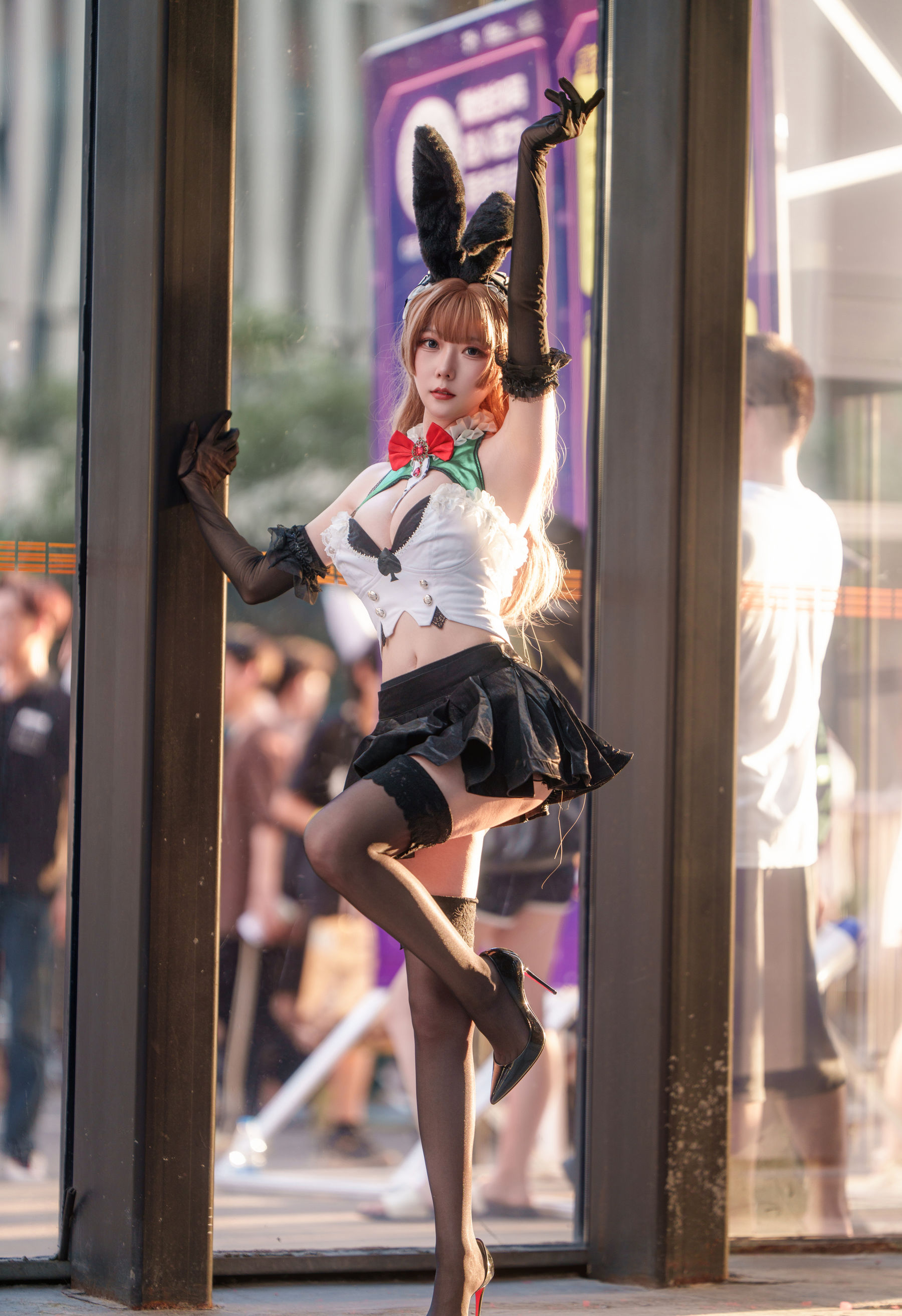 香草喵露露 写真 - 碧蓝航线 莫妮卡