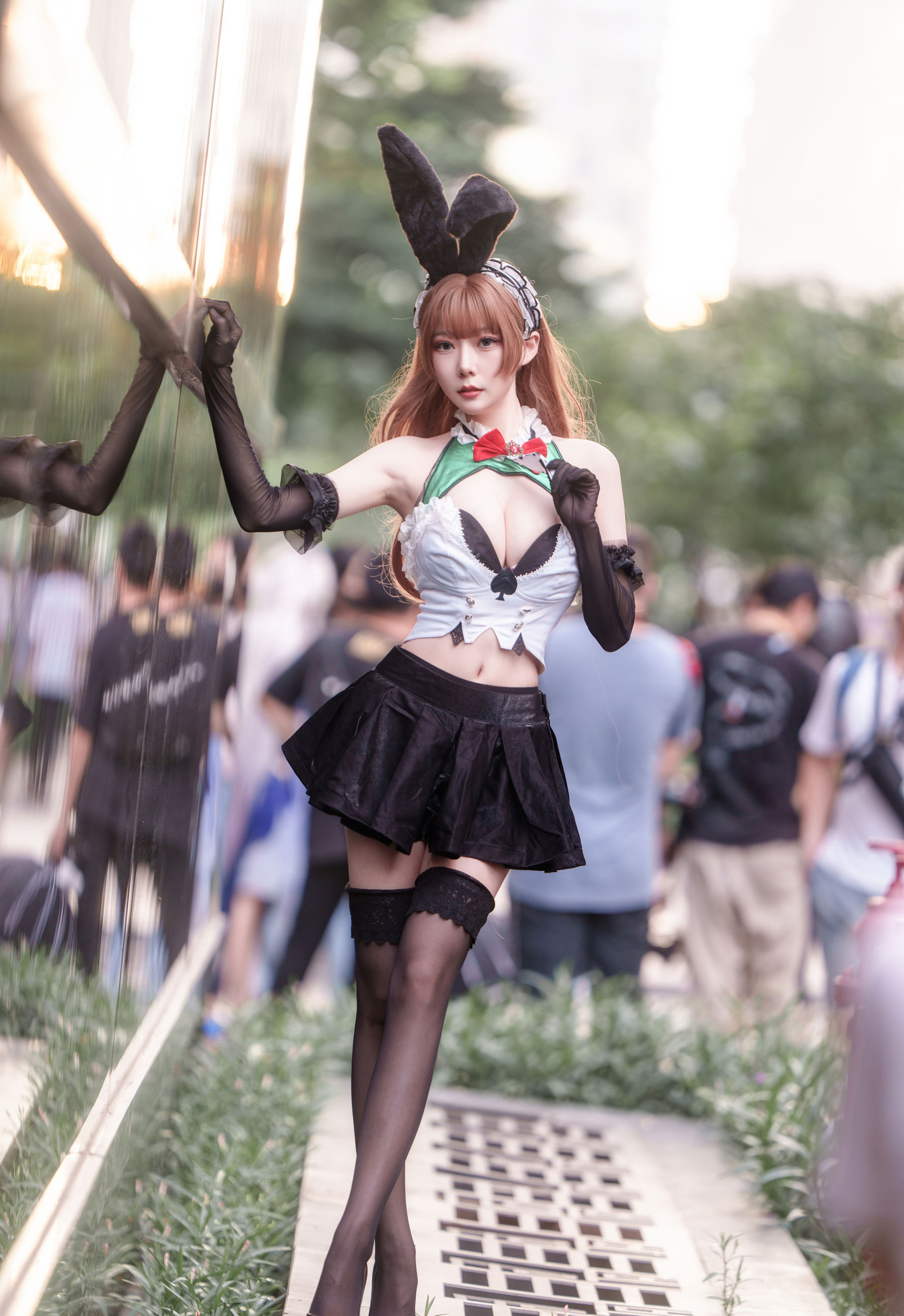 香草喵露露 写真 - 碧蓝航线 莫妮卡