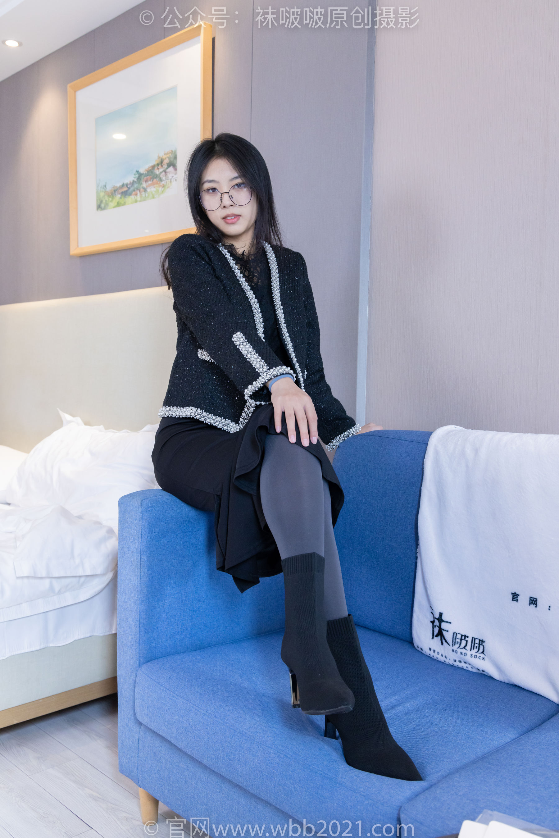 BoBoSocks袜啵啵 No.378 奶油 -短靴、运动鞋、厚黑丝、厚灰丝