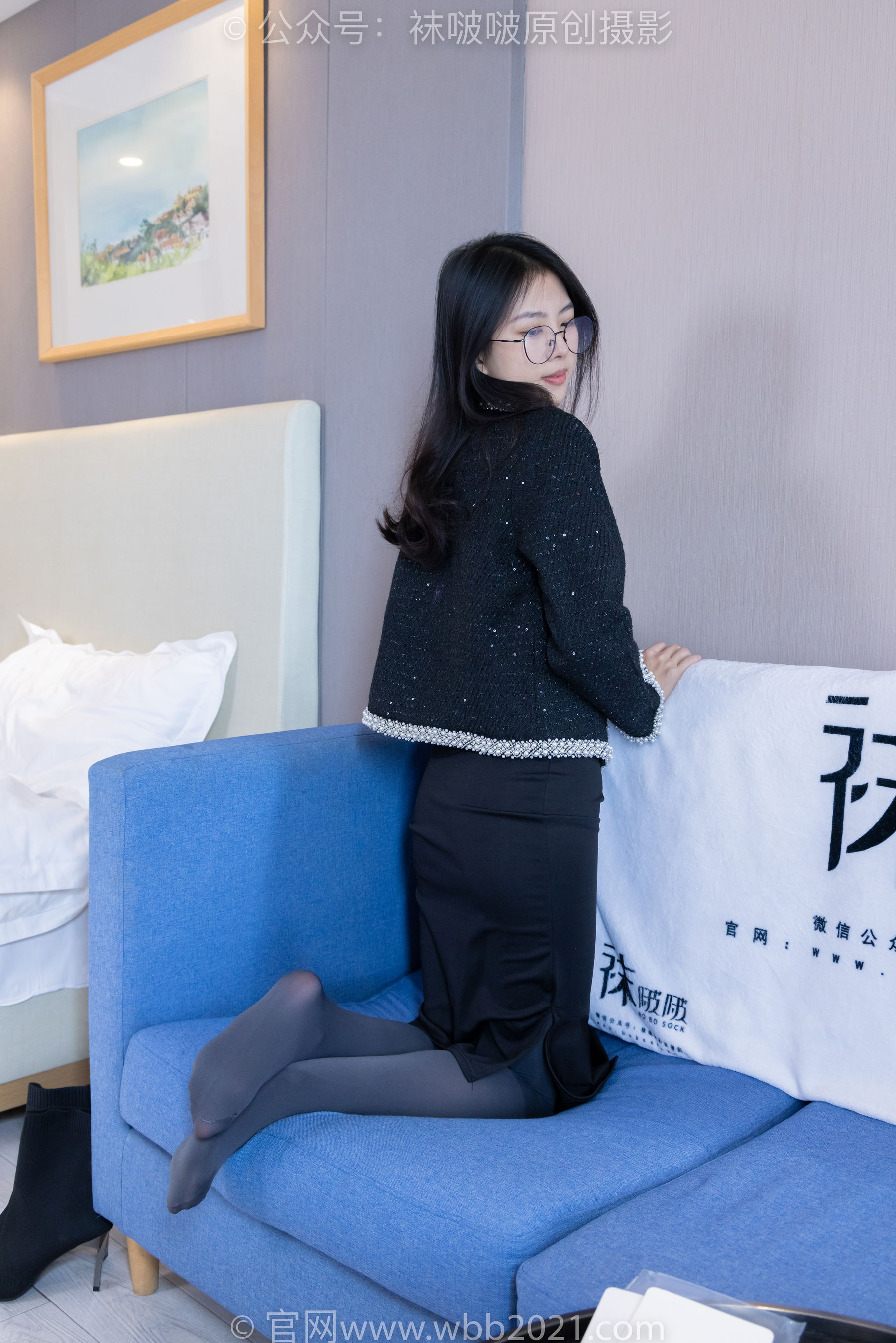 BoBoSocks袜啵啵 No.378 奶油 -短靴、运动鞋、厚黑丝、厚灰丝