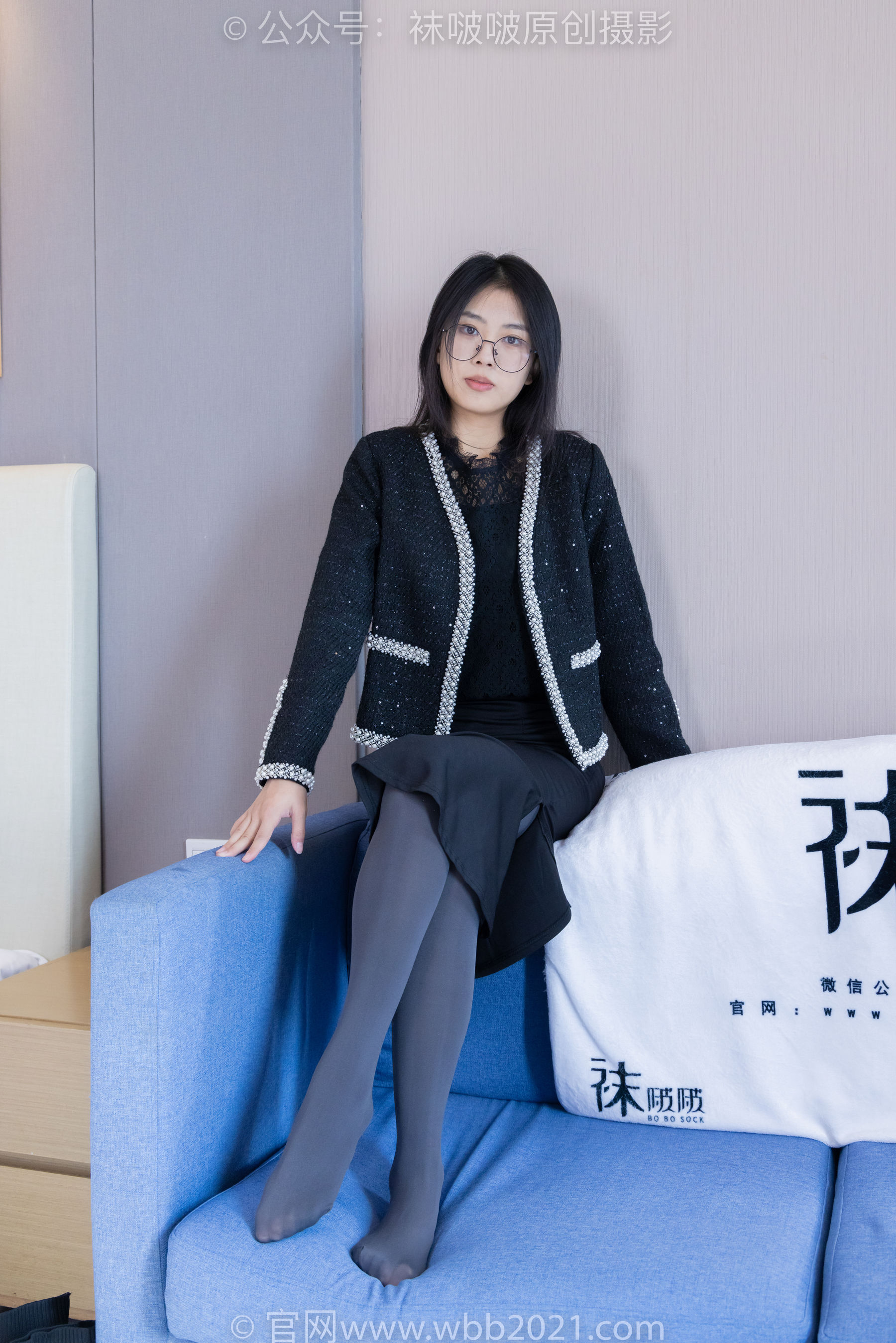 BoBoSocks袜啵啵 No.378 奶油 -短靴、运动鞋、厚黑丝、厚灰丝