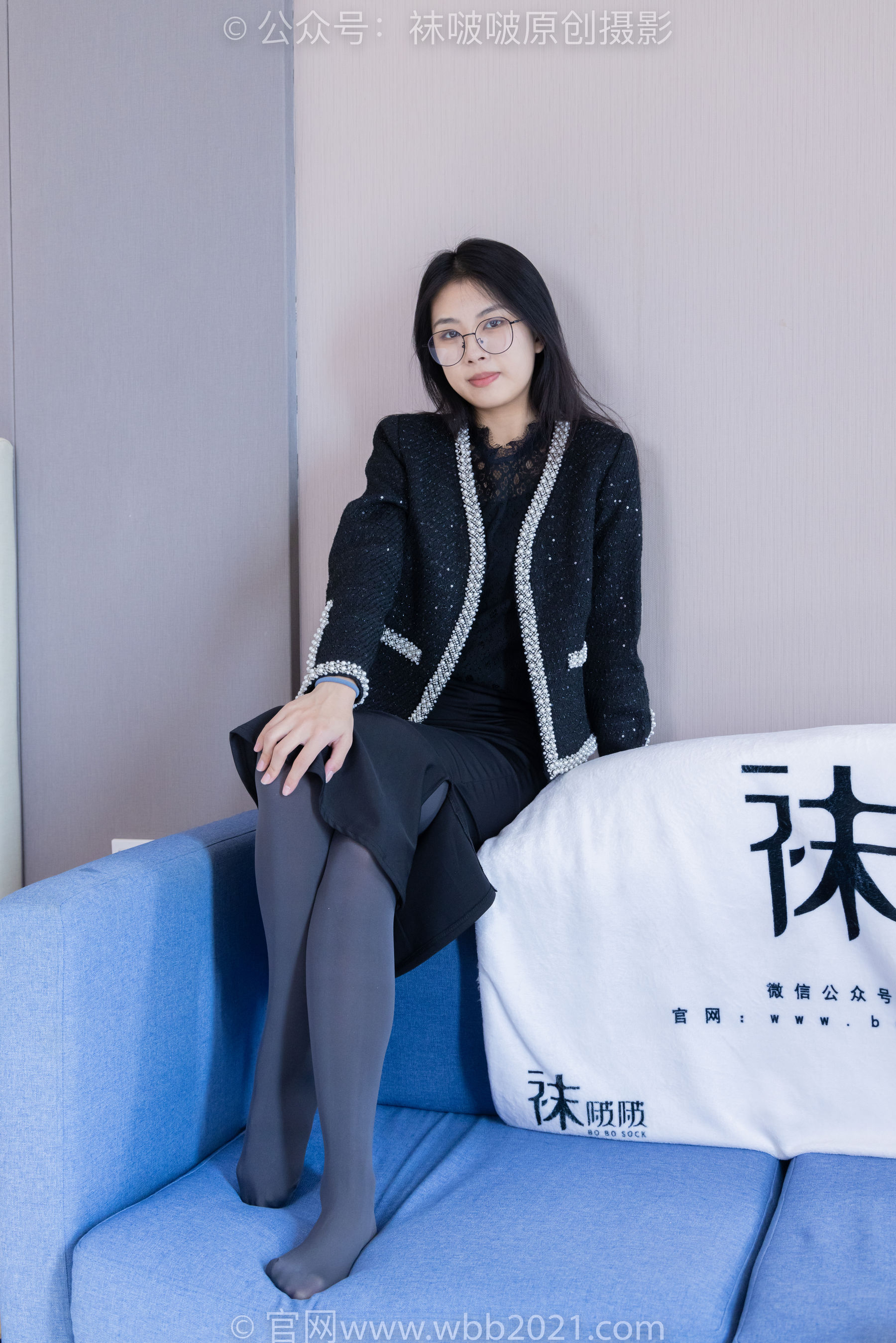 BoBoSocks袜啵啵 No.378 奶油 -短靴、运动鞋、厚黑丝、厚灰丝