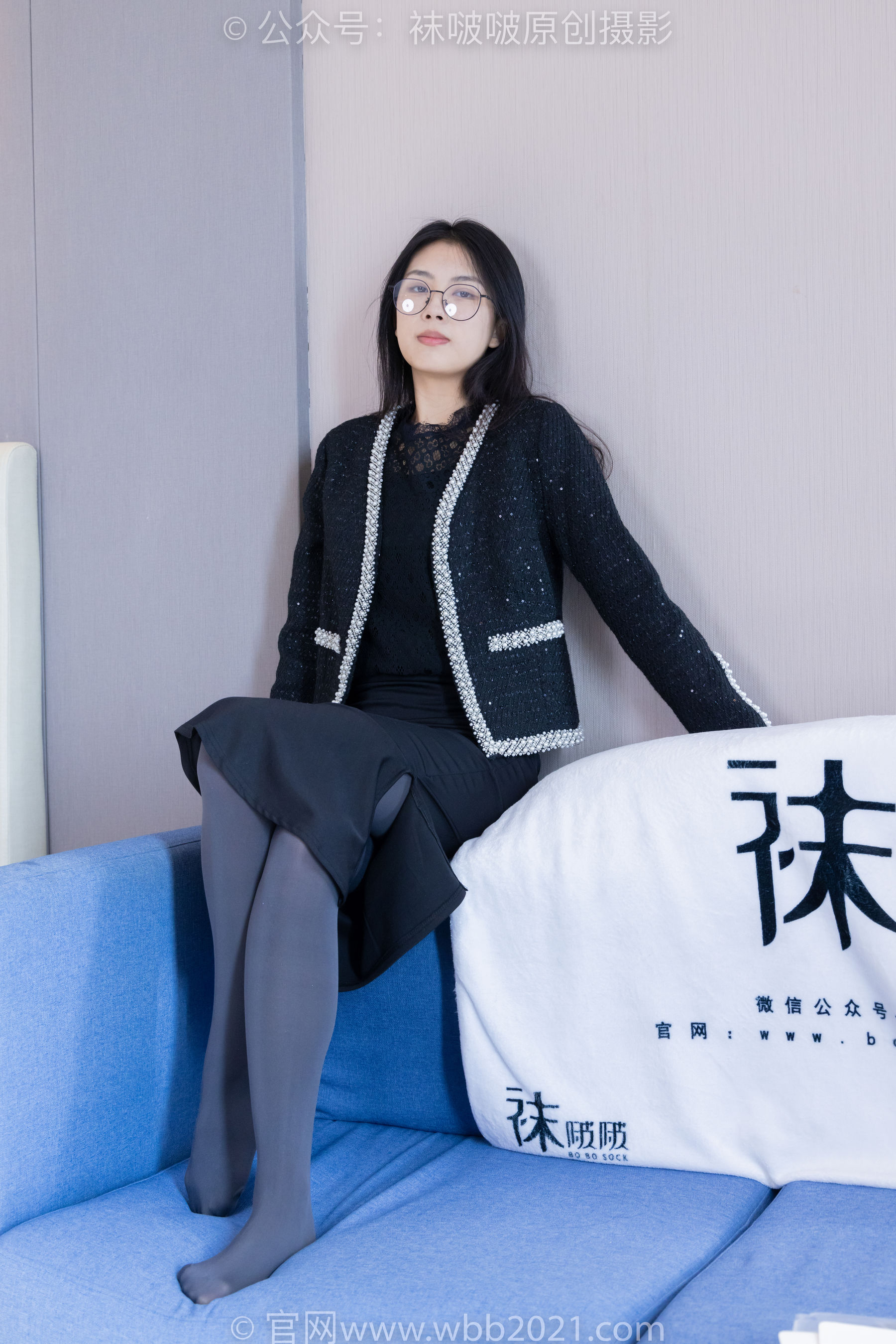 BoBoSocks袜啵啵 No.378 奶油 -短靴、运动鞋、厚黑丝、厚灰丝