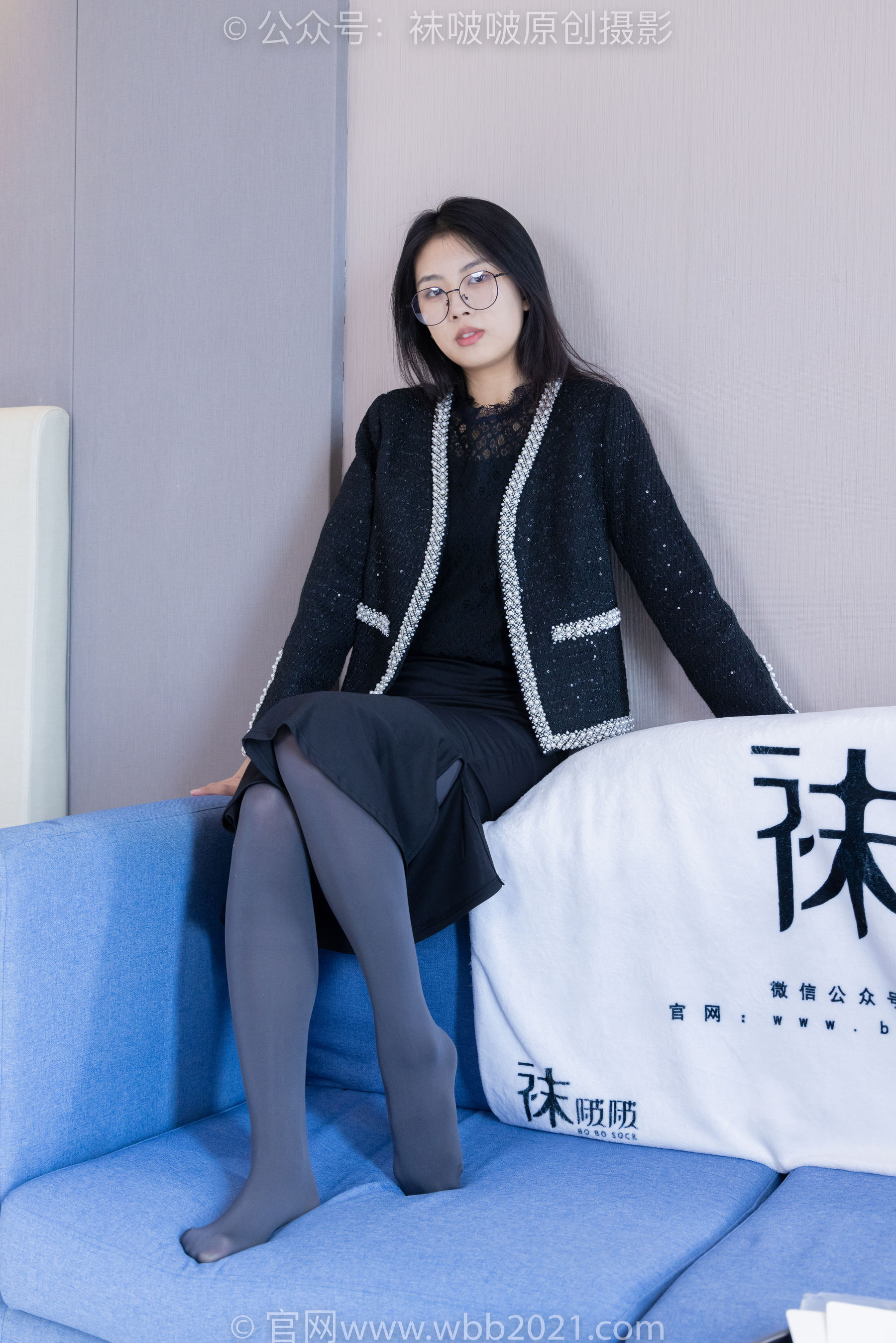BoBoSocks袜啵啵 No.378 奶油 -短靴、运动鞋、厚黑丝、厚灰丝