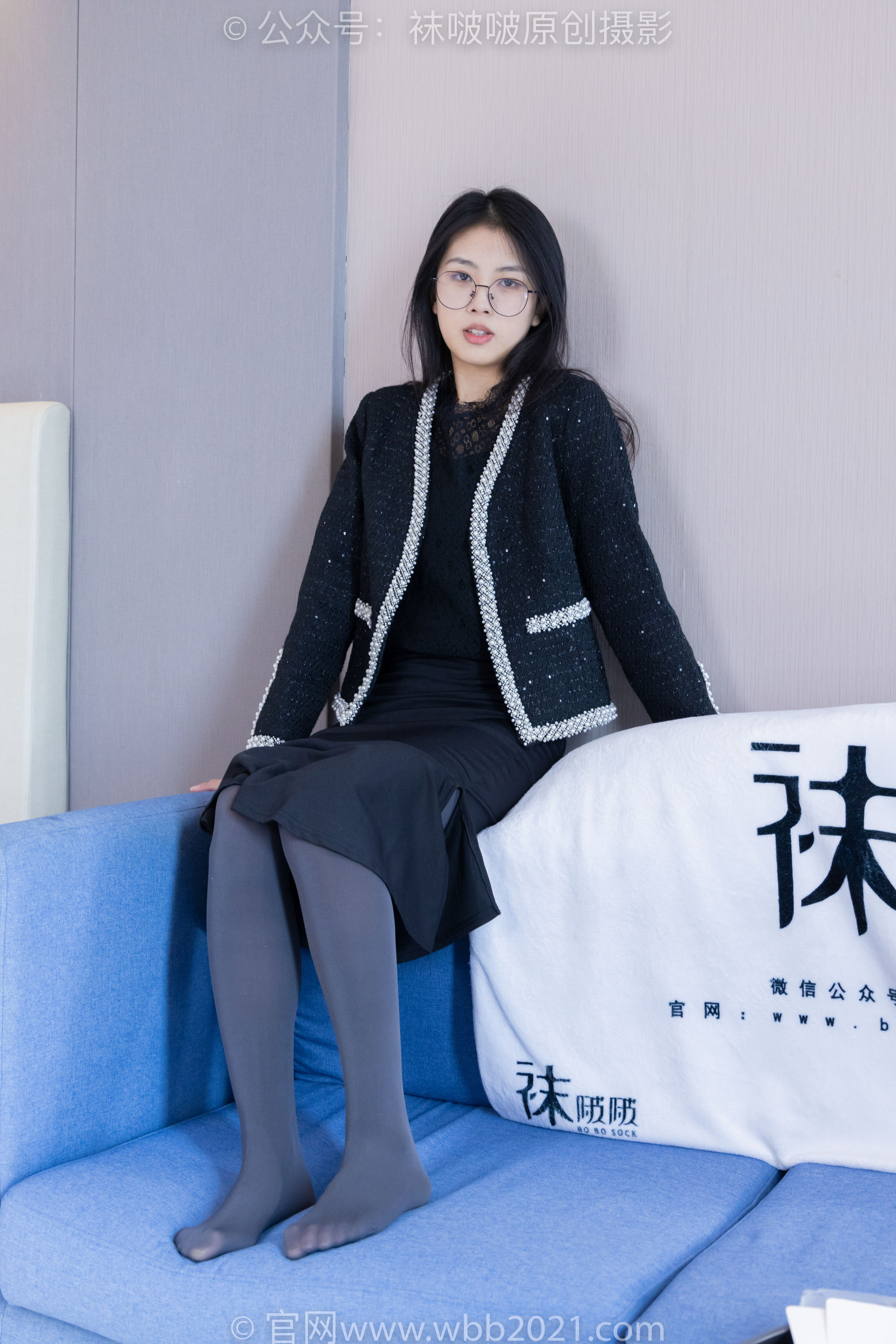 BoBoSocks袜啵啵 No.378 奶油 -短靴、运动鞋、厚黑丝、厚灰丝
