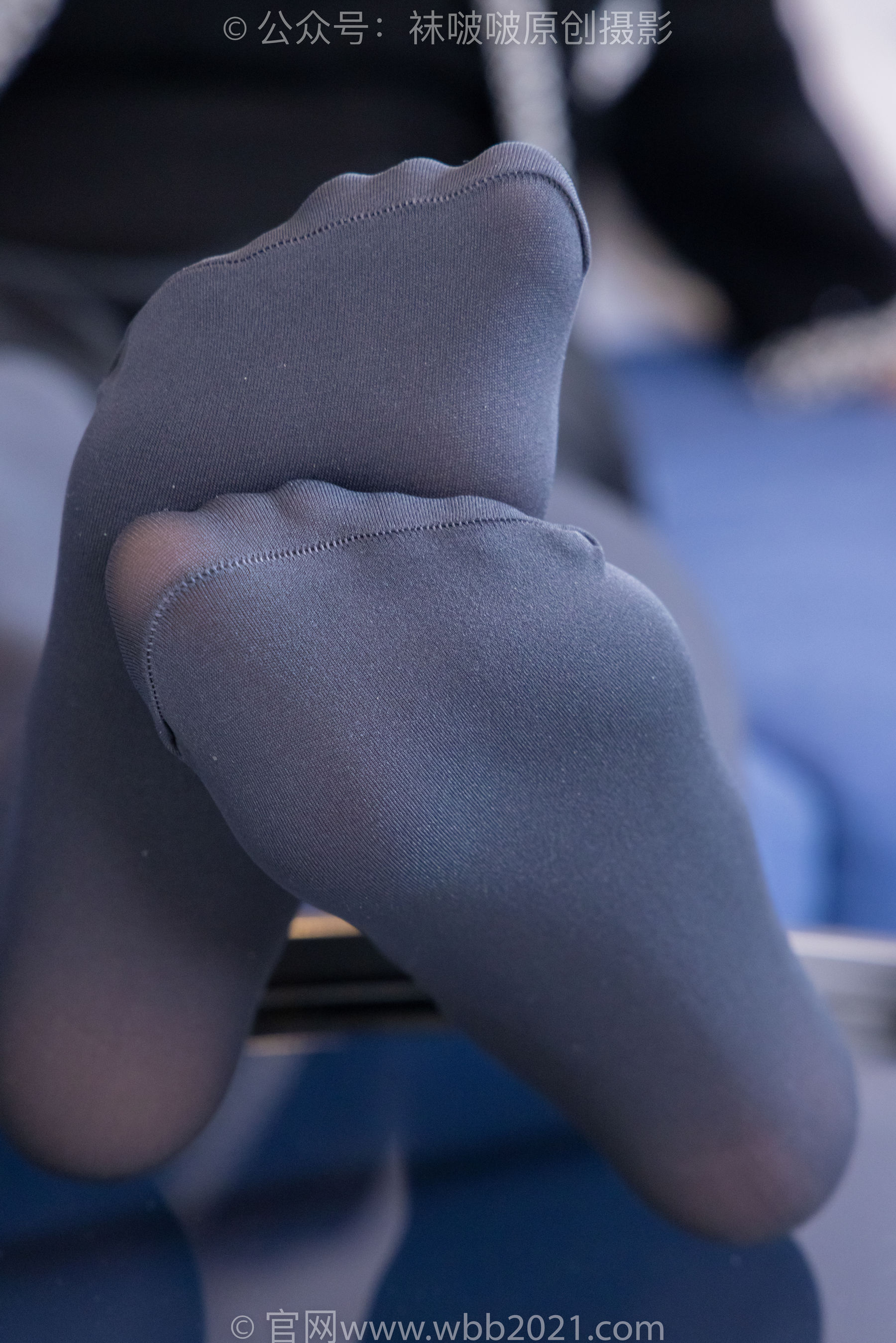 BoBoSocks袜啵啵 No.378 奶油 -短靴、运动鞋、厚黑丝、厚灰丝