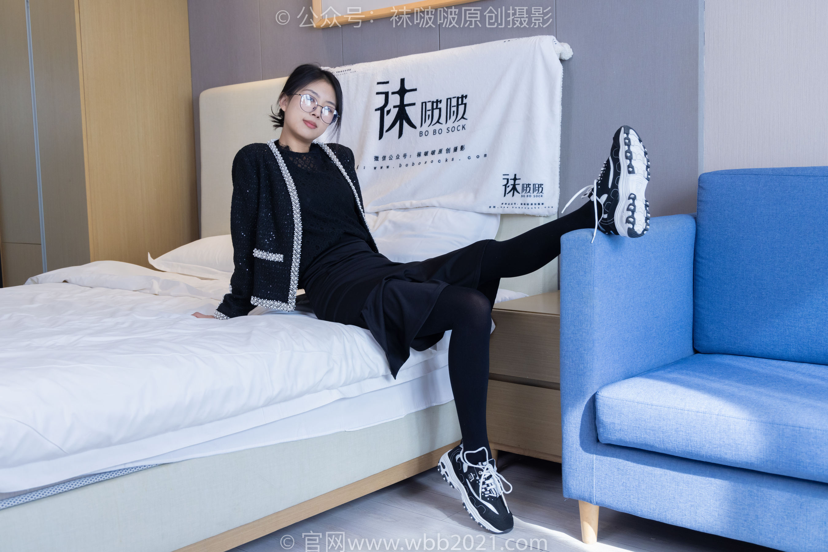 BoBoSocks袜啵啵 No.378 奶油 -短靴、运动鞋、厚黑丝、厚灰丝