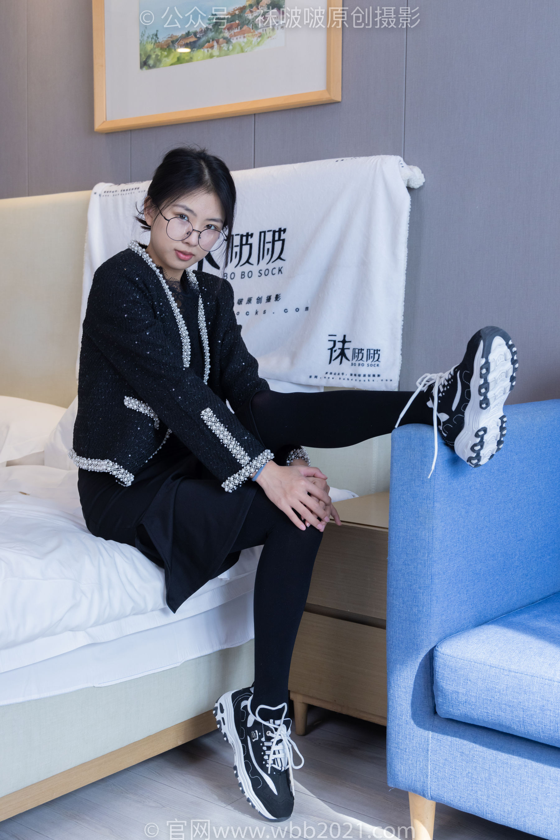 BoBoSocks袜啵啵 No.378 奶油 -短靴、运动鞋、厚黑丝、厚灰丝