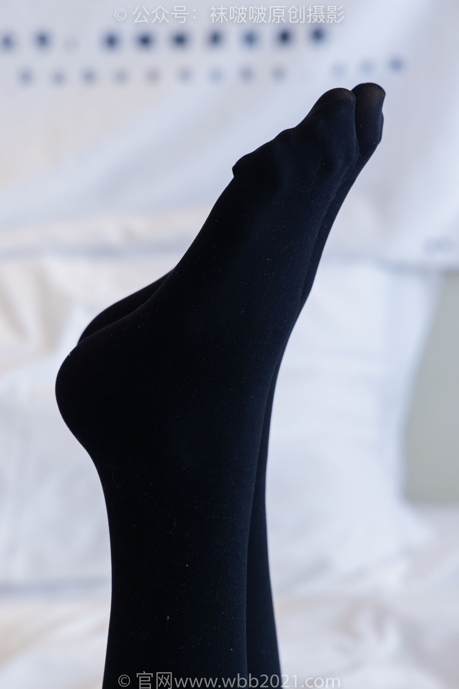 BoBoSocks袜啵啵 No.378 奶油 -短靴、运动鞋、厚黑丝、厚灰丝