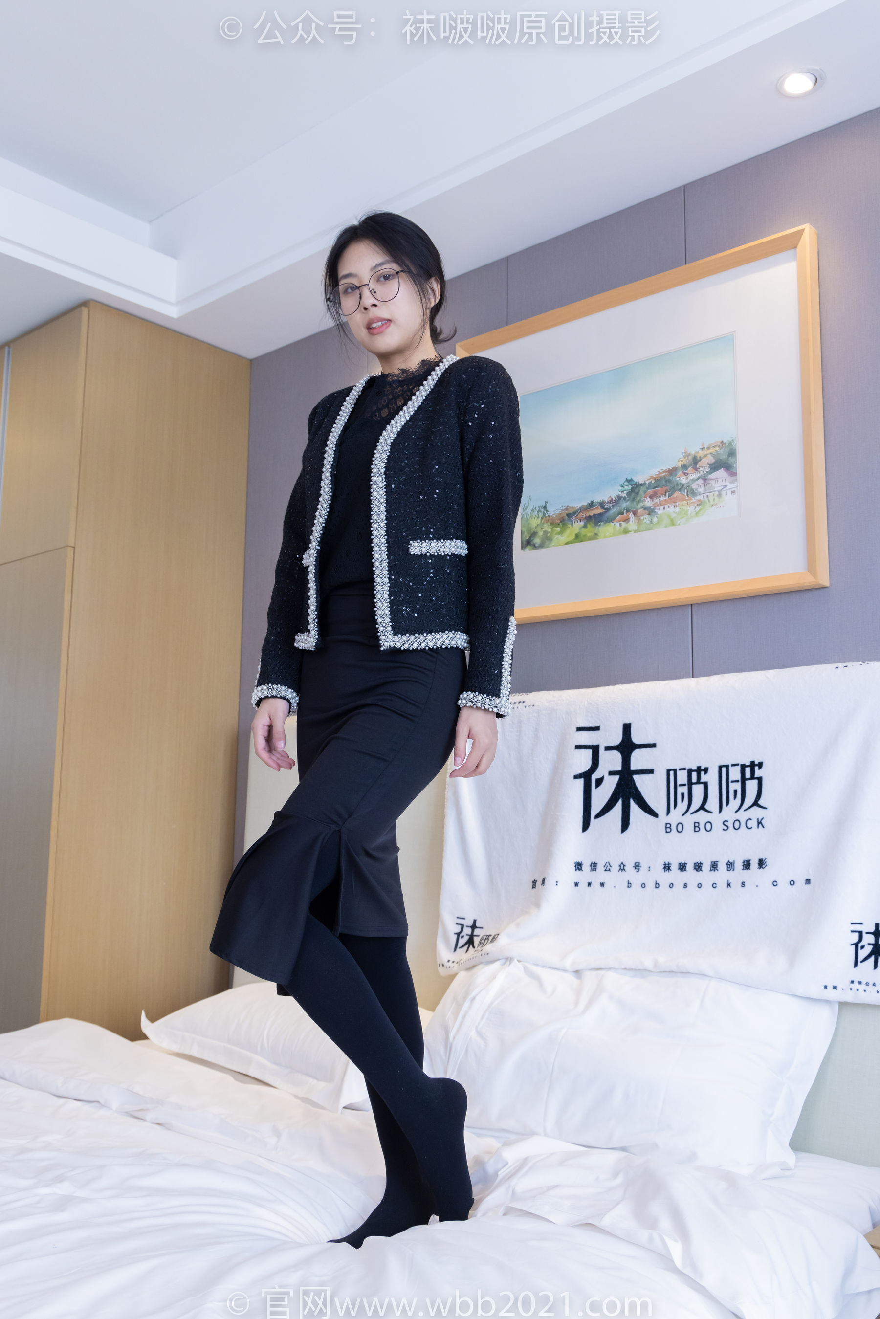 BoBoSocks袜啵啵 No.378 奶油 -短靴、运动鞋、厚黑丝、厚灰丝