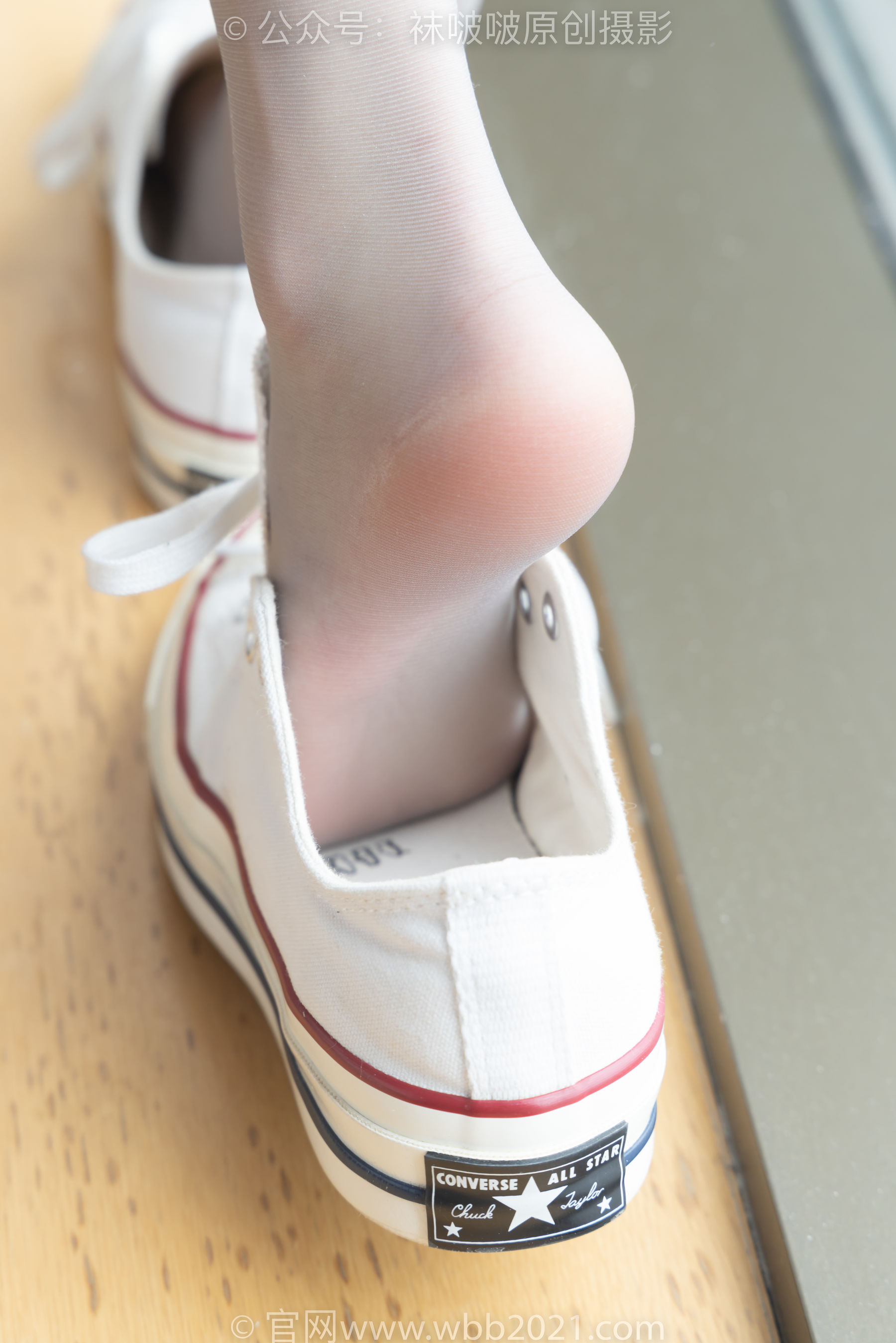 BoBoSocks袜啵啵 No.379 稚予 -板鞋、灰丝