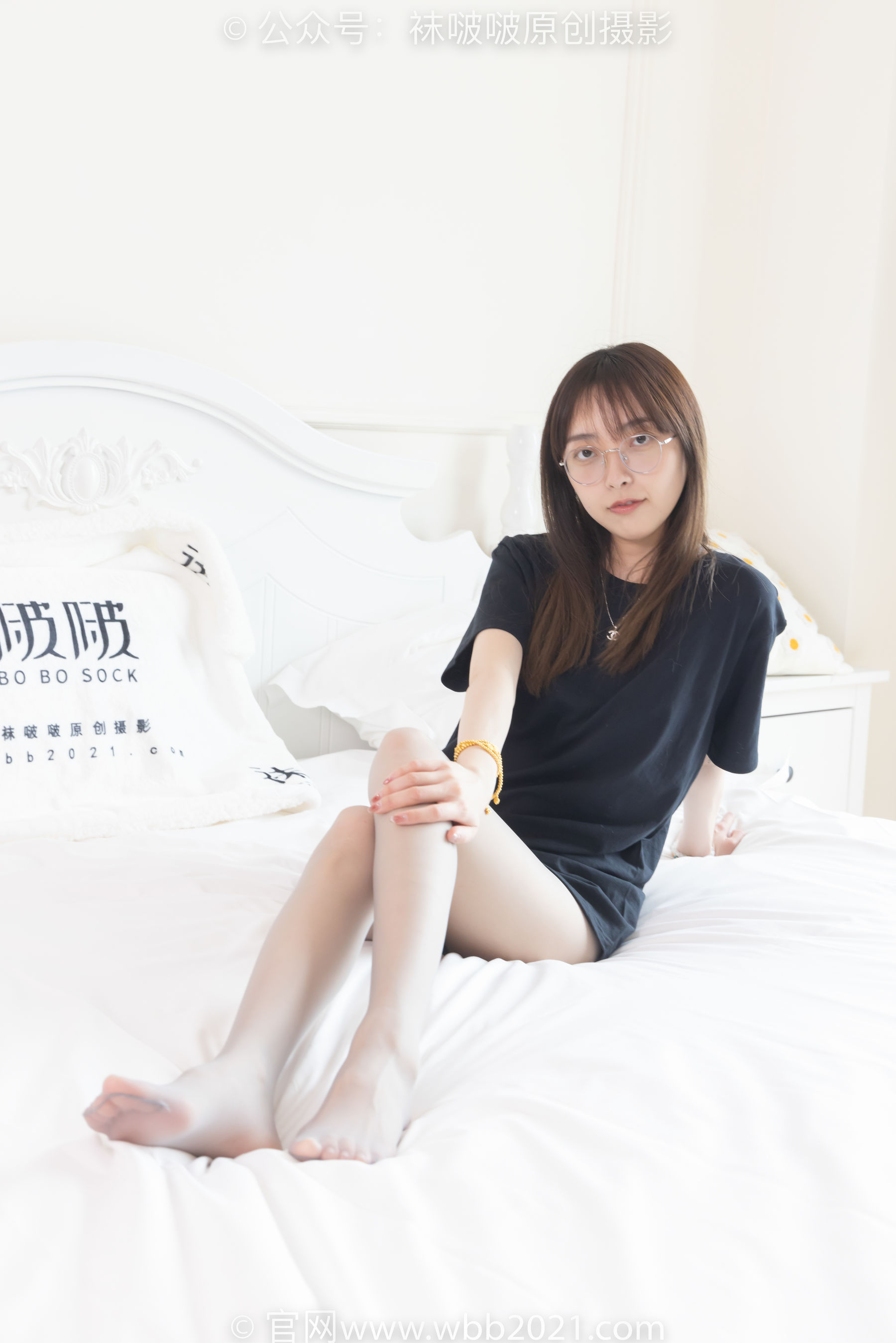 BoBoSocks袜啵啵 No.379 稚予 -板鞋、灰丝