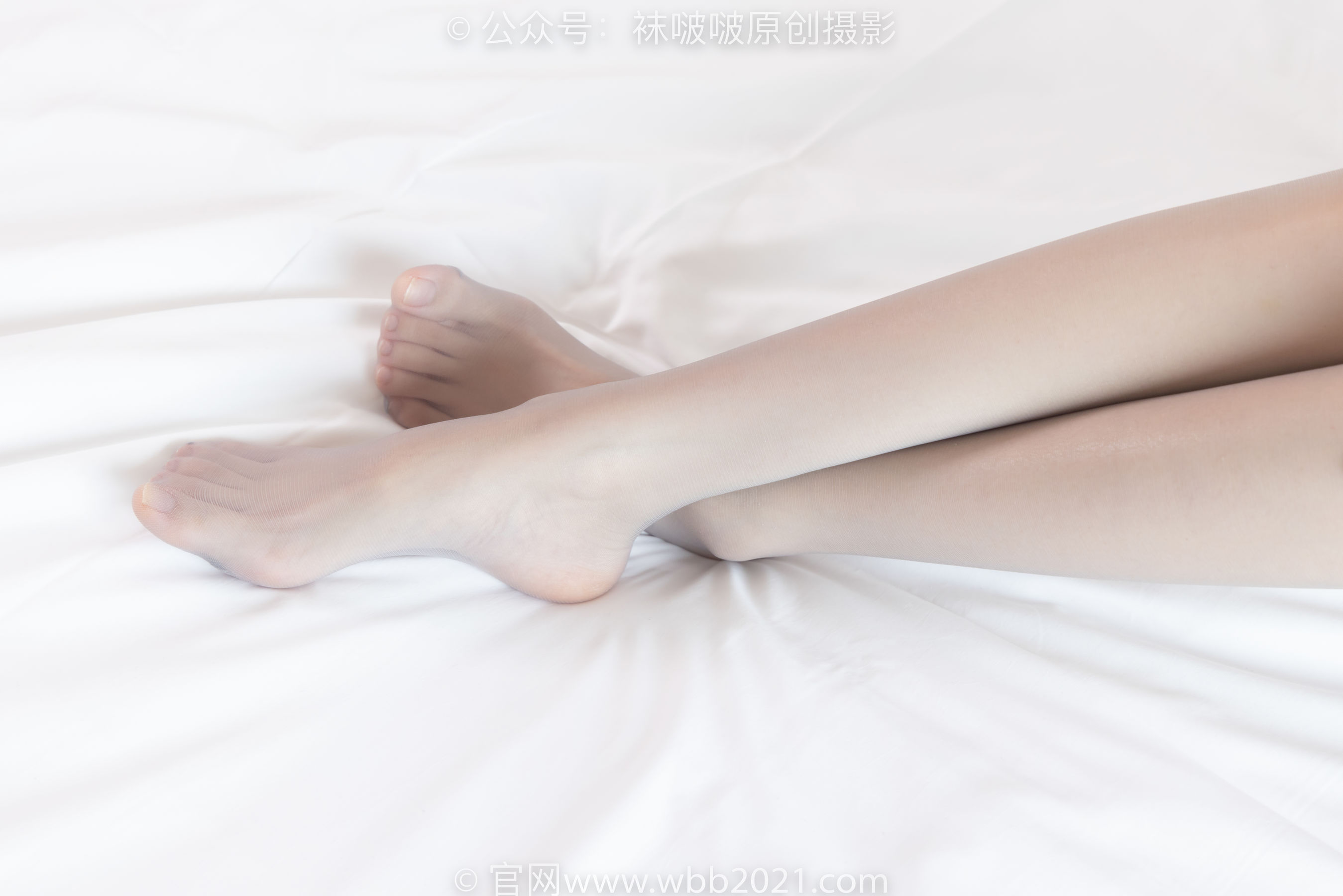 BoBoSocks袜啵啵 No.379 稚予 -板鞋、灰丝