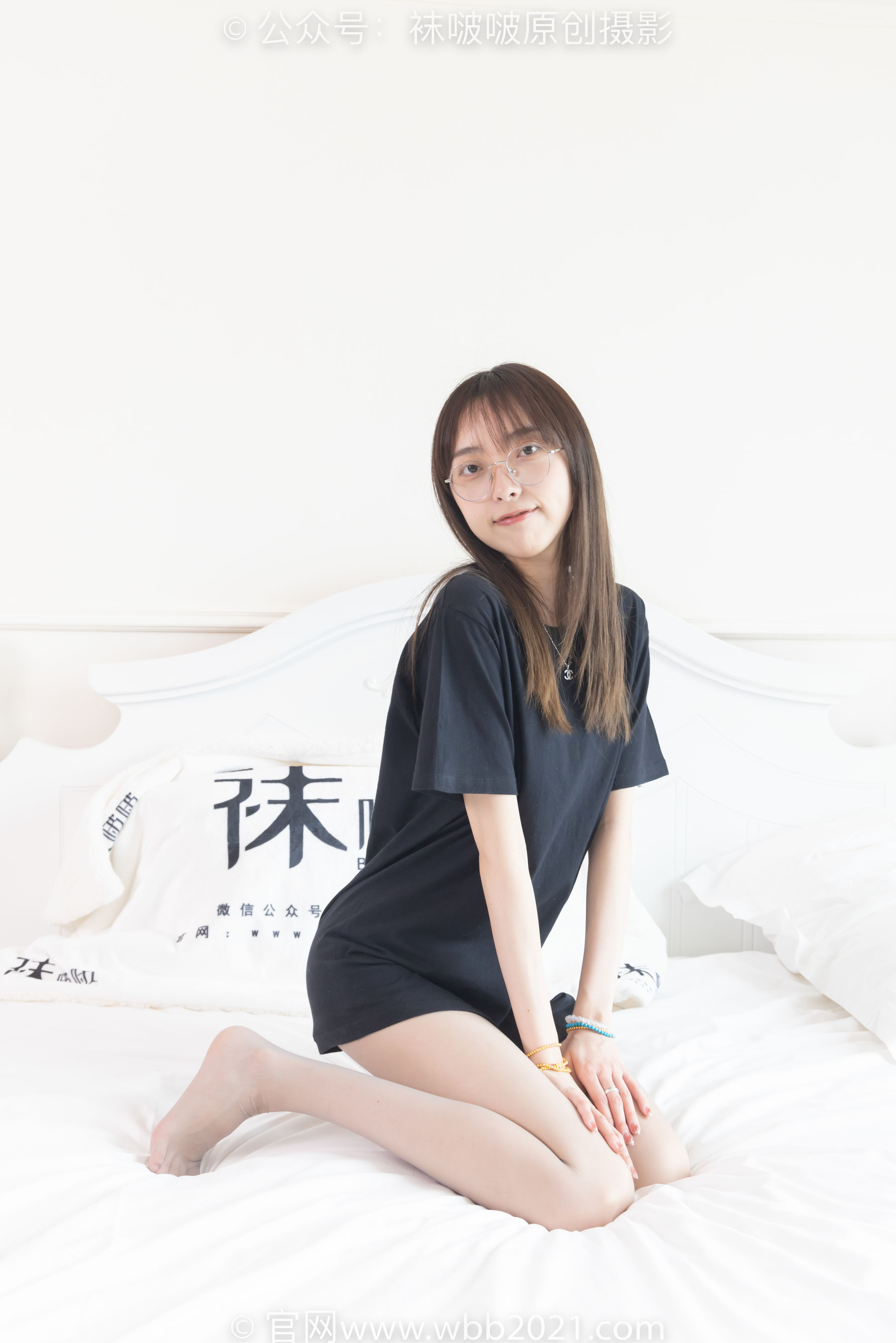 BoBoSocks袜啵啵 No.379 稚予 -板鞋、灰丝