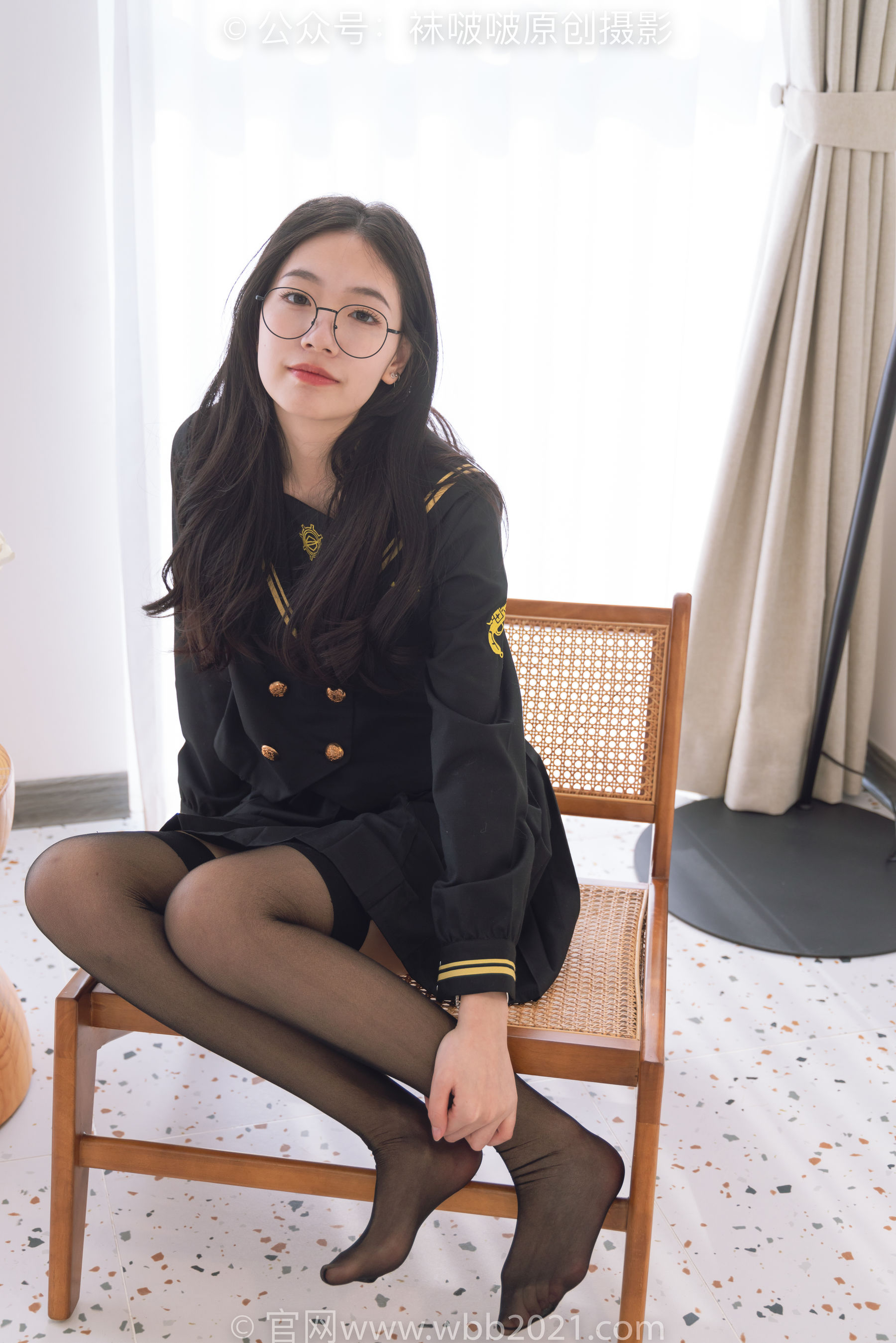 BoBoSocks袜啵啵 No.381 小甜豆 -皮鞋、黑丝大腿袜、裸足