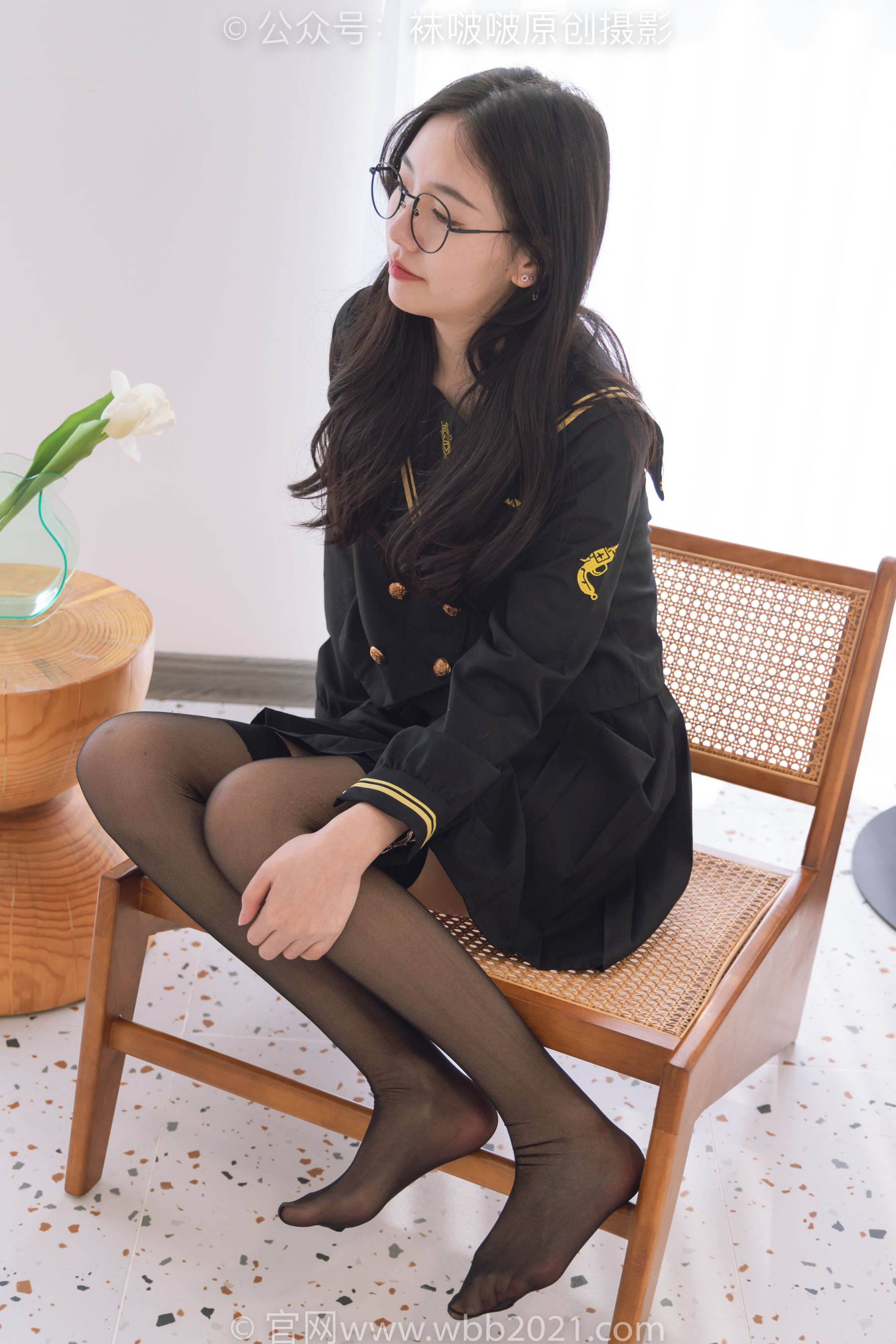 BoBoSocks袜啵啵 No.381 小甜豆 -皮鞋、黑丝大腿袜、裸足