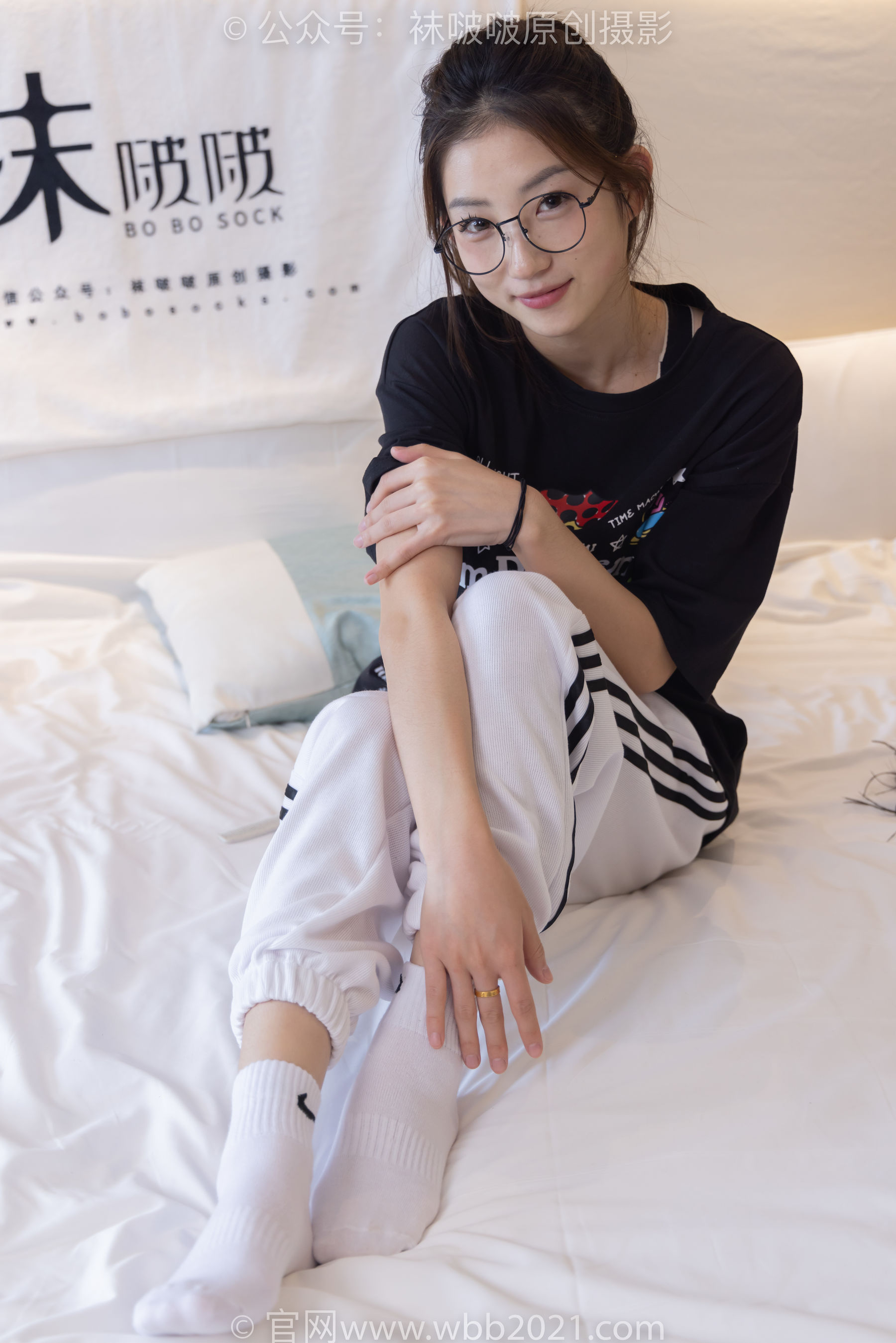 BoBoSocks袜啵啵 No.382 小沫 -板鞋、白棉袜