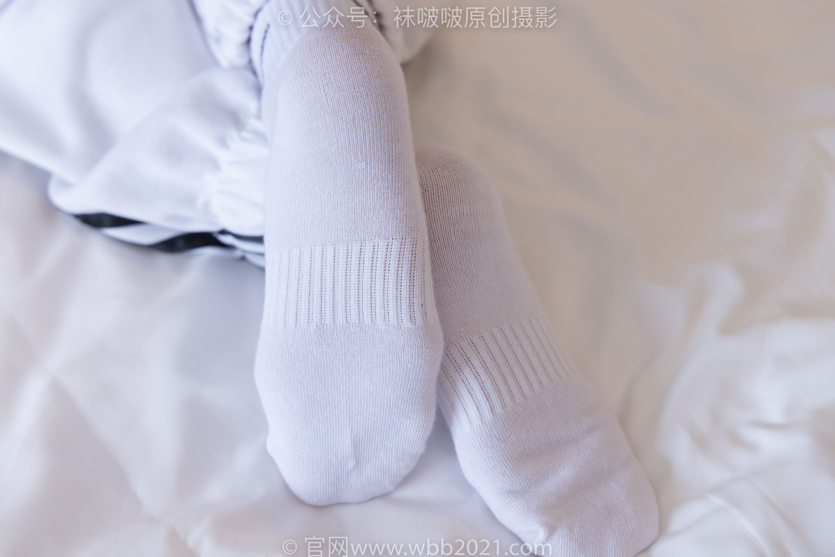 BoBoSocks袜啵啵 No.382 小沫 -板鞋、白棉袜