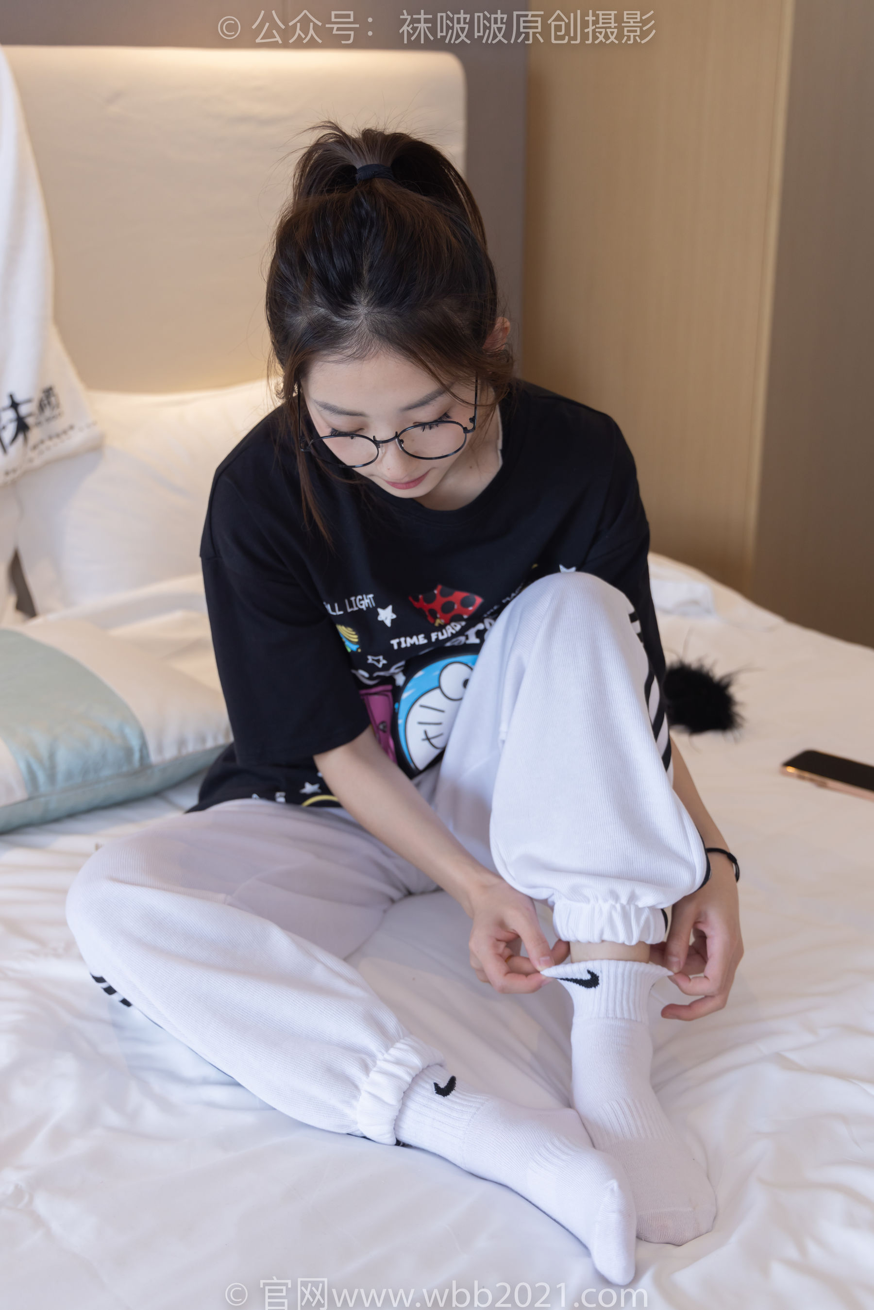 BoBoSocks袜啵啵 No.382 小沫 -板鞋、白棉袜