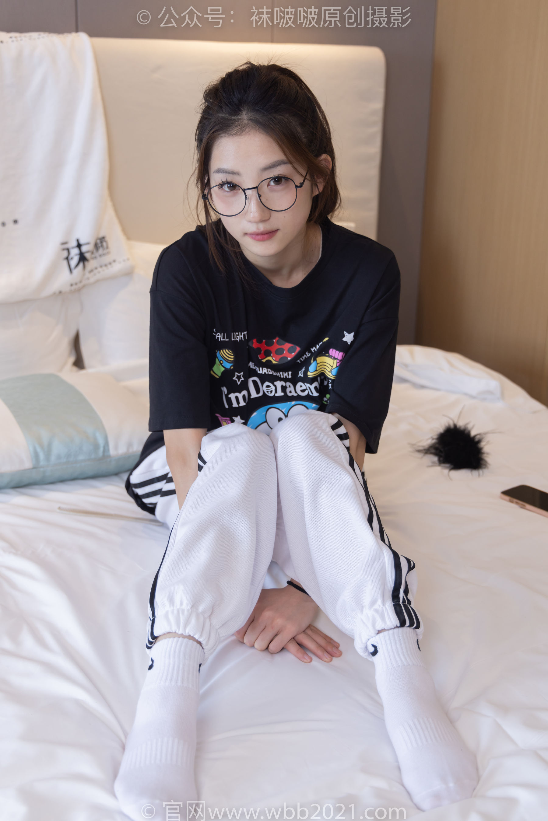 BoBoSocks袜啵啵 No.382 小沫 -板鞋、白棉袜