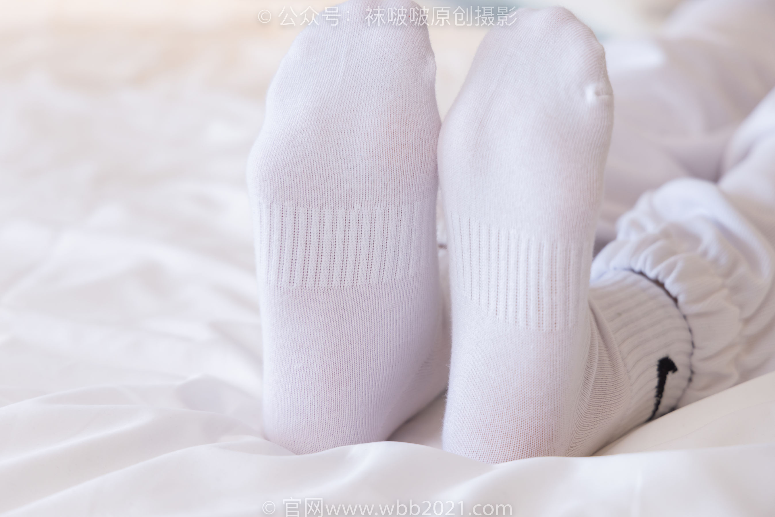 BoBoSocks袜啵啵 No.382 小沫 -板鞋、白棉袜