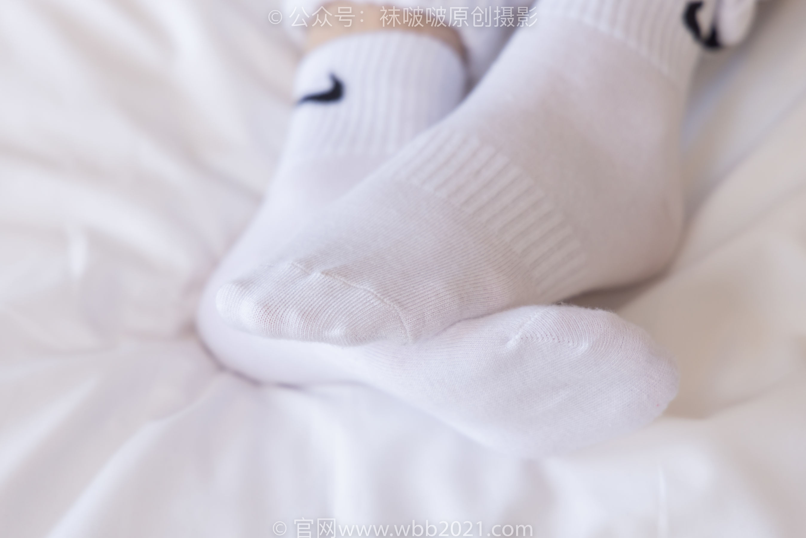 BoBoSocks袜啵啵 No.382 小沫 -板鞋、白棉袜