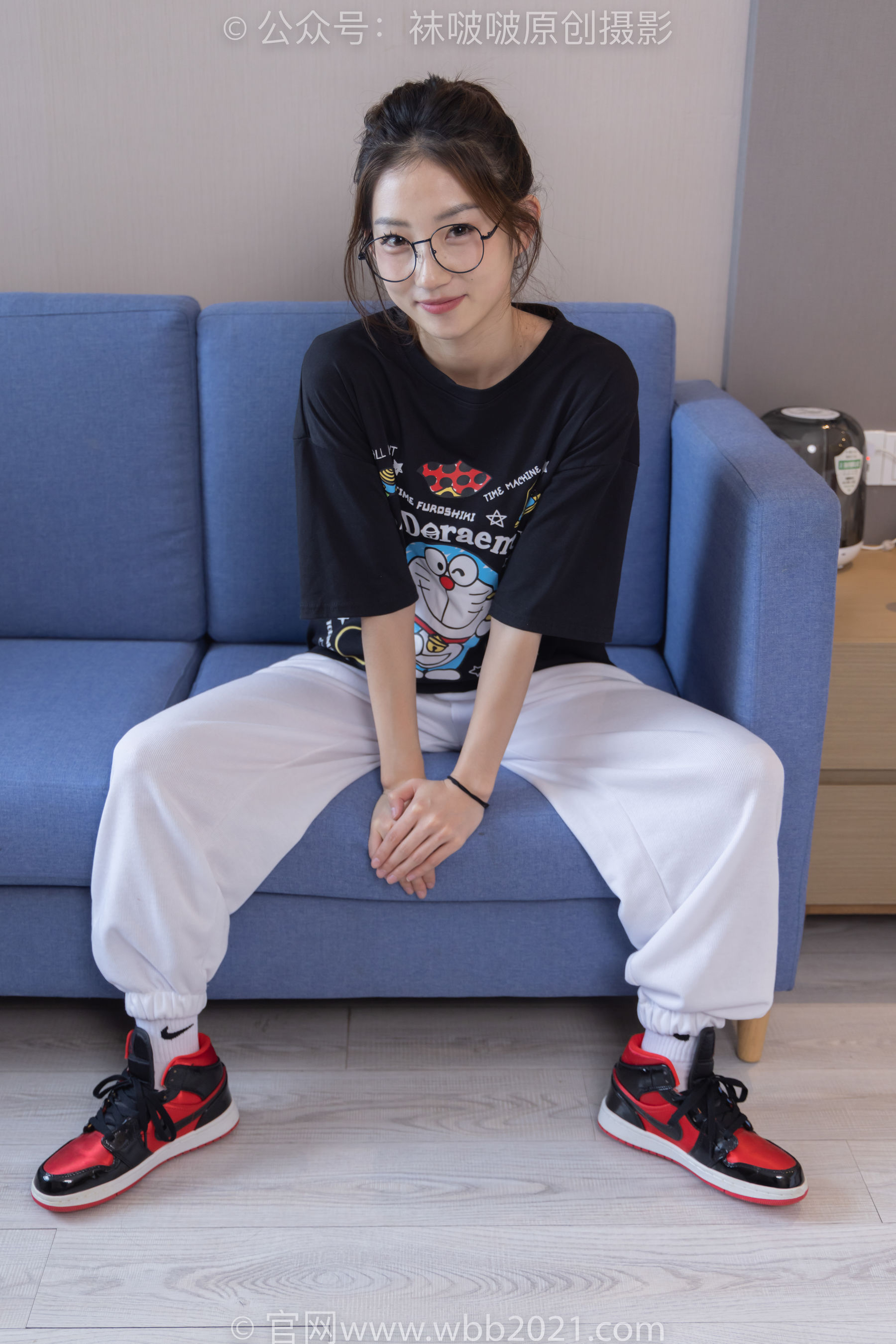 BoBoSocks袜啵啵 No.382 小沫 -板鞋、白棉袜