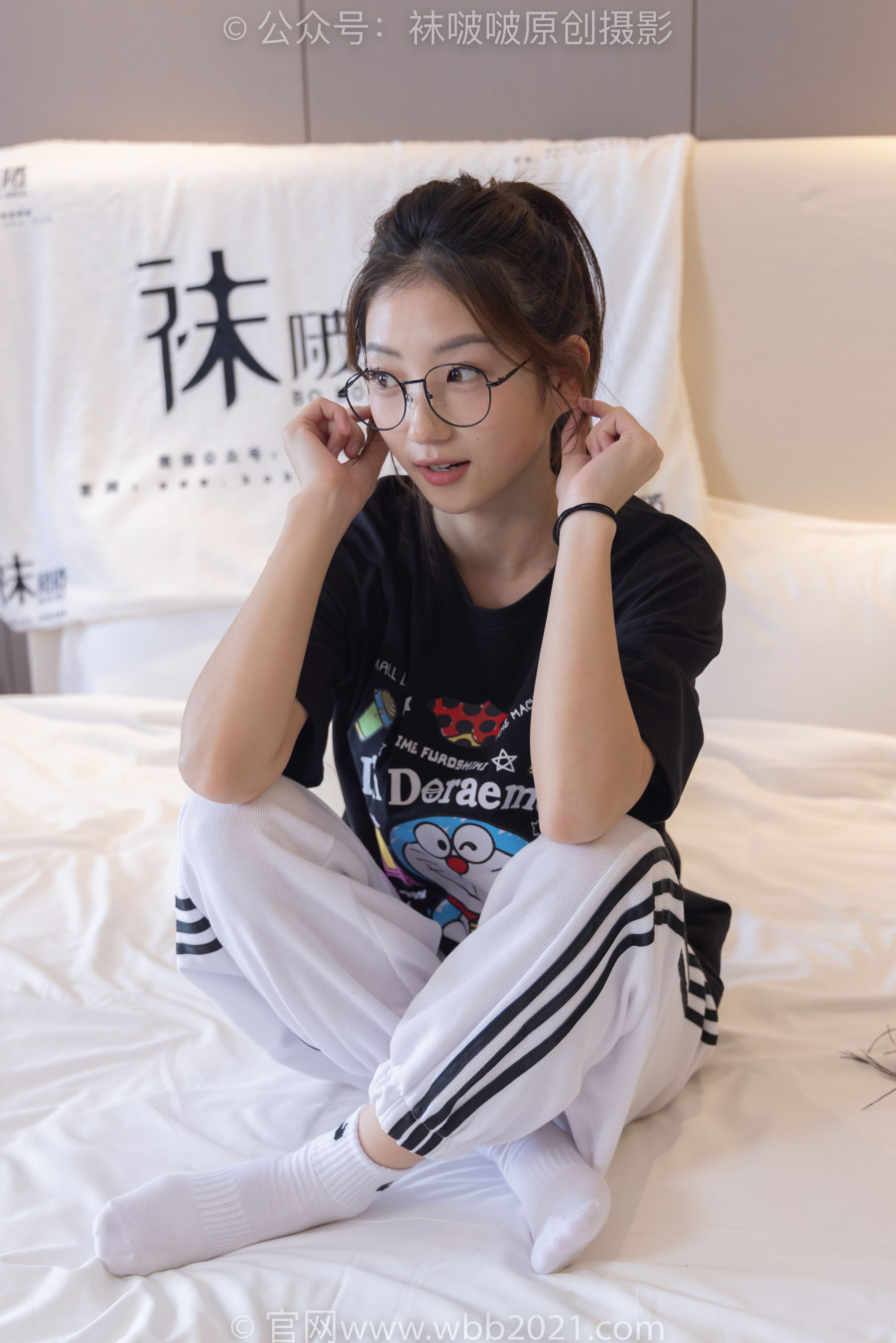 BoBoSocks袜啵啵 No.382 小沫 -板鞋、白棉袜