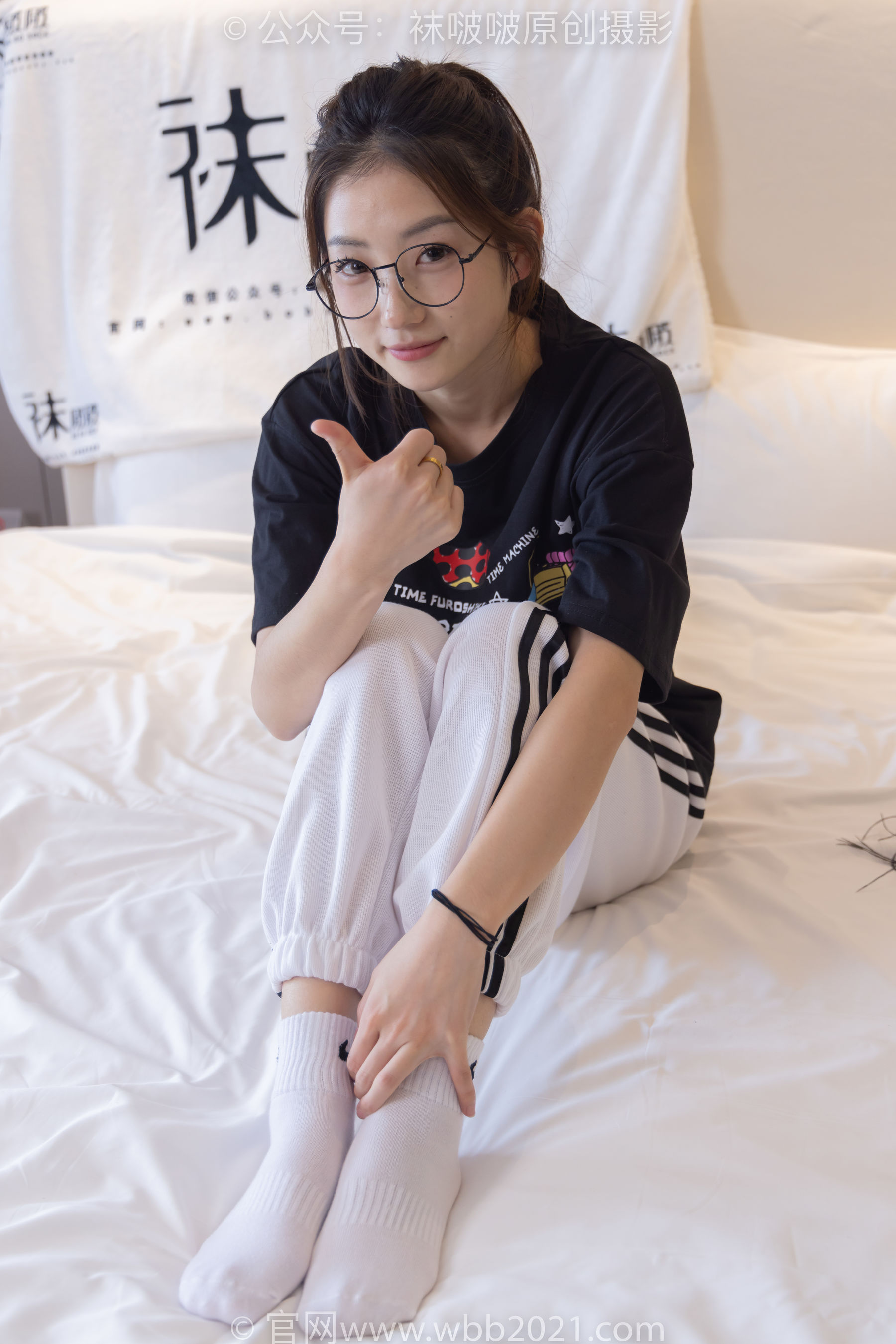 BoBoSocks袜啵啵 No.382 小沫 -板鞋、白棉袜