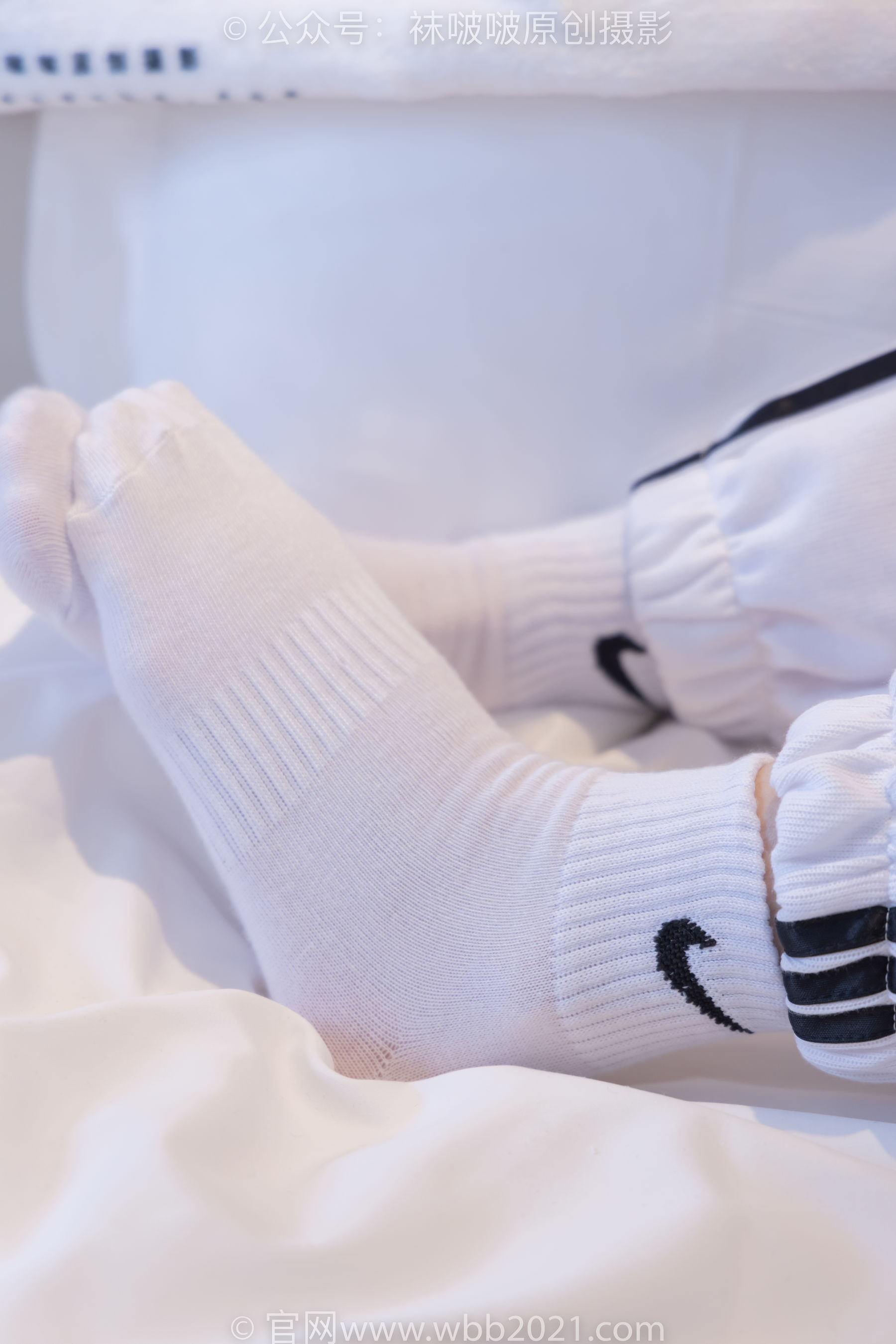 BoBoSocks袜啵啵 No.382 小沫 -板鞋、白棉袜