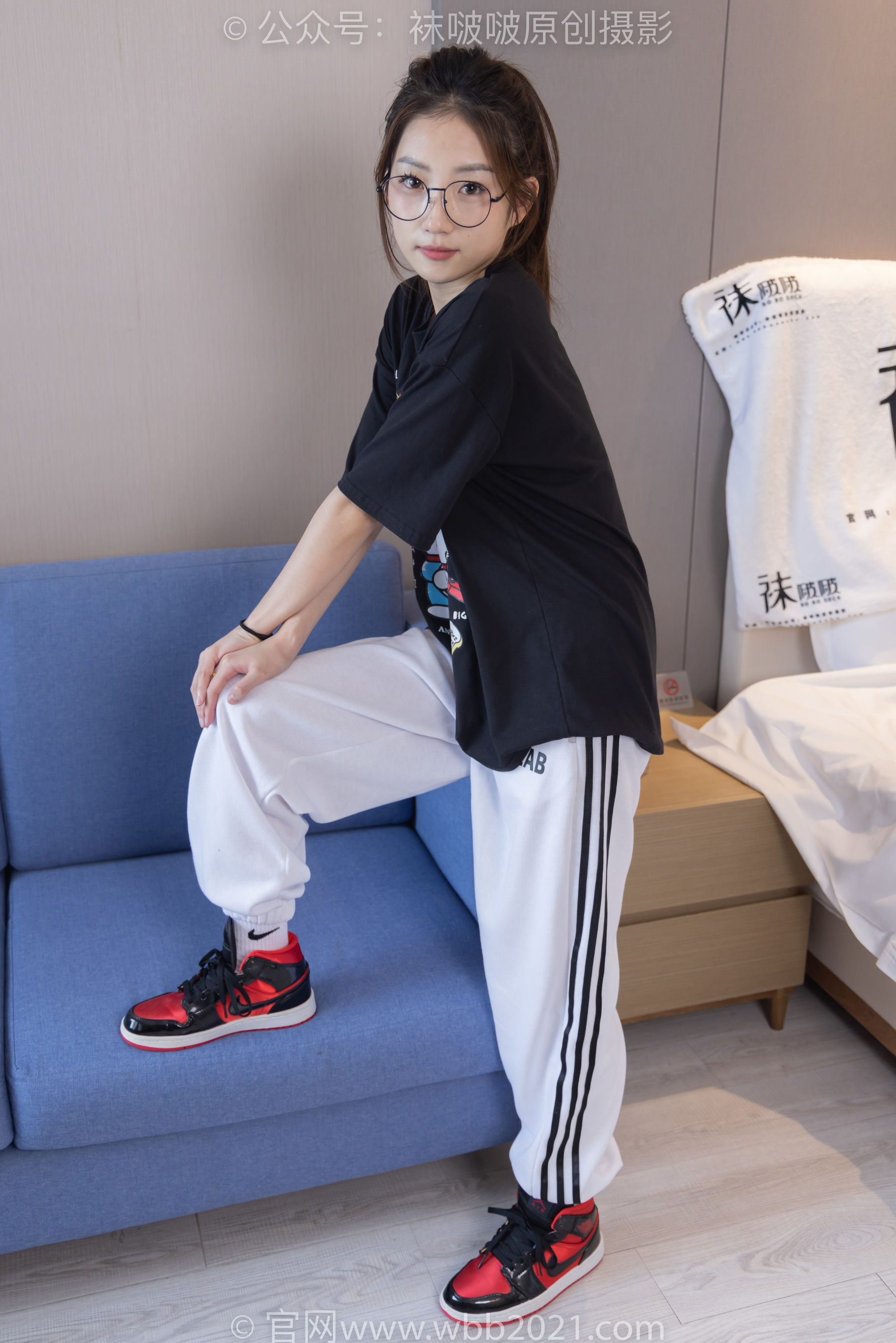 BoBoSocks袜啵啵 No.382 小沫 -板鞋、白棉袜