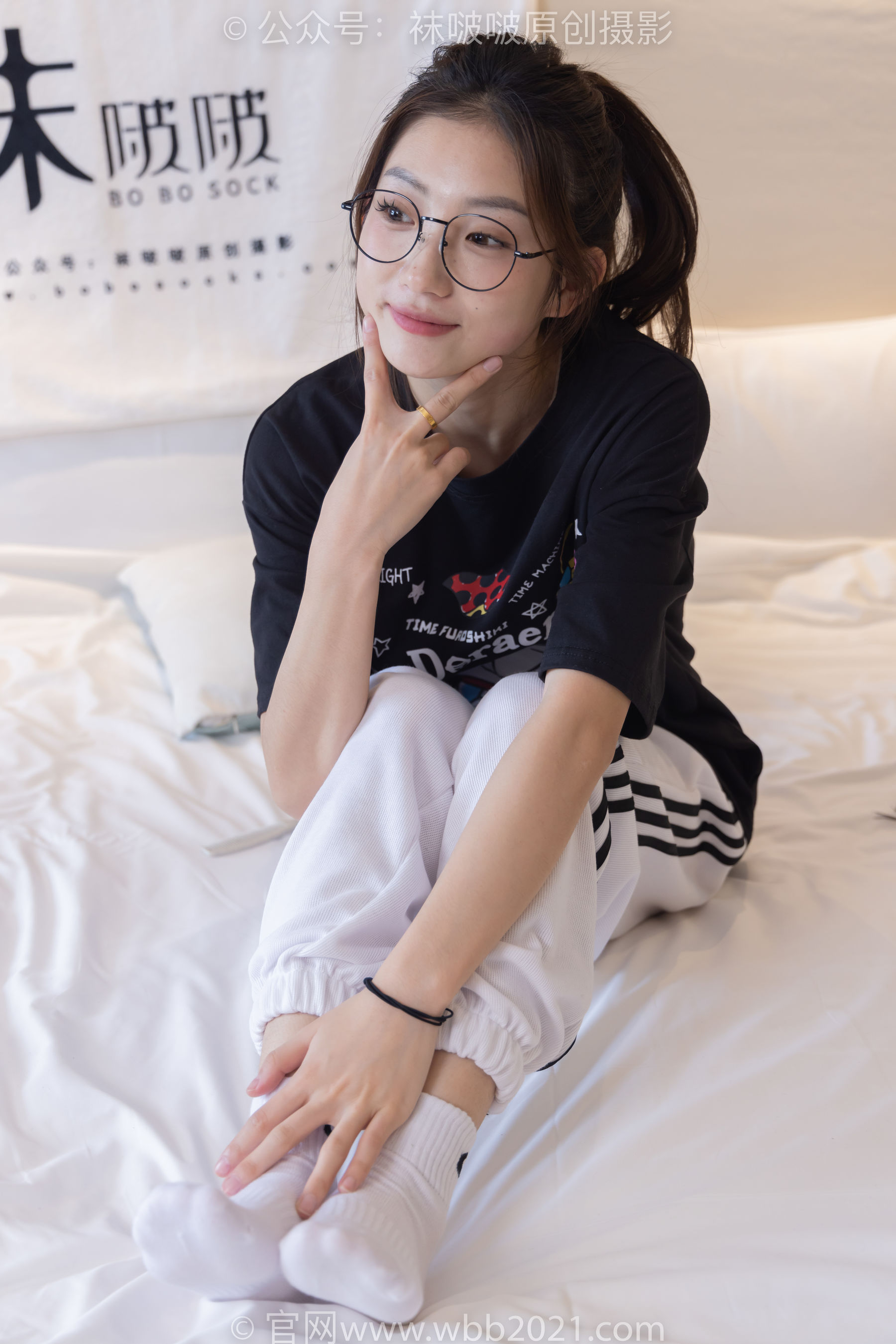 BoBoSocks袜啵啵 No.382 小沫 -板鞋、白棉袜