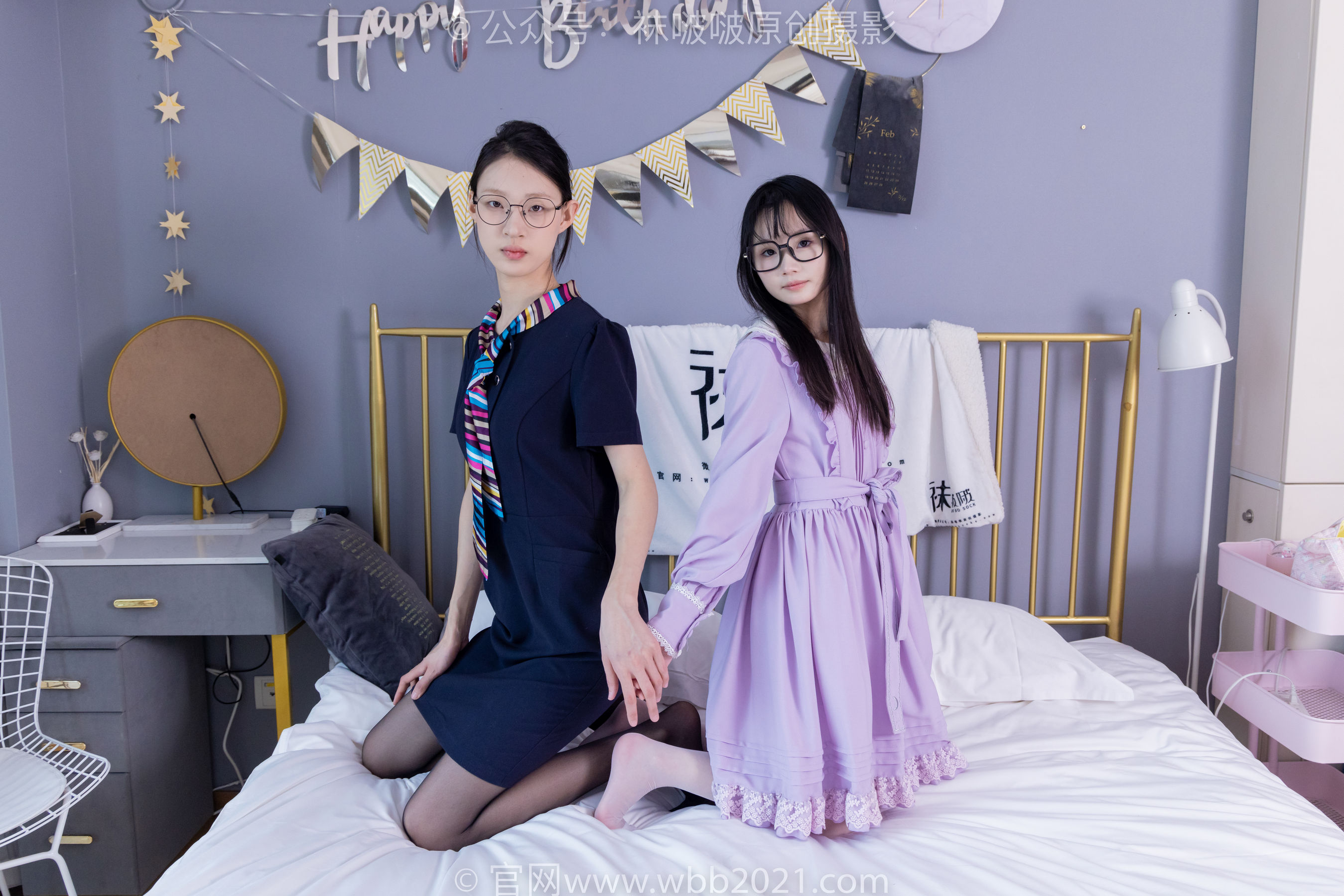 BoBoSocks袜啵啵 No.384 雪糕&甜甜圈 -两双高跟凉鞋、黑丝、白丝、裸足