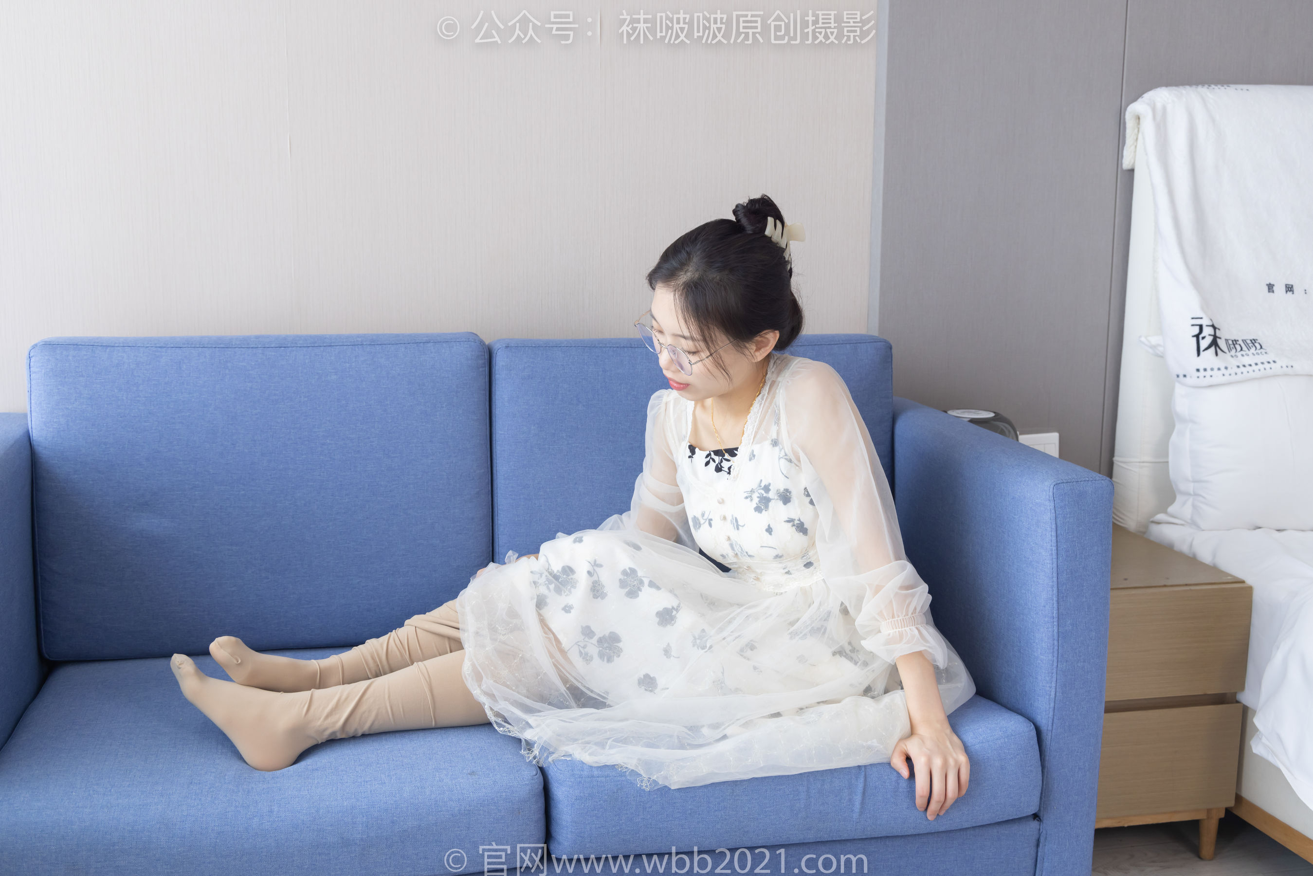 BoBoSocks袜啵啵 No.388 芝士 -两双平底鞋、厚肉丝、肉丝