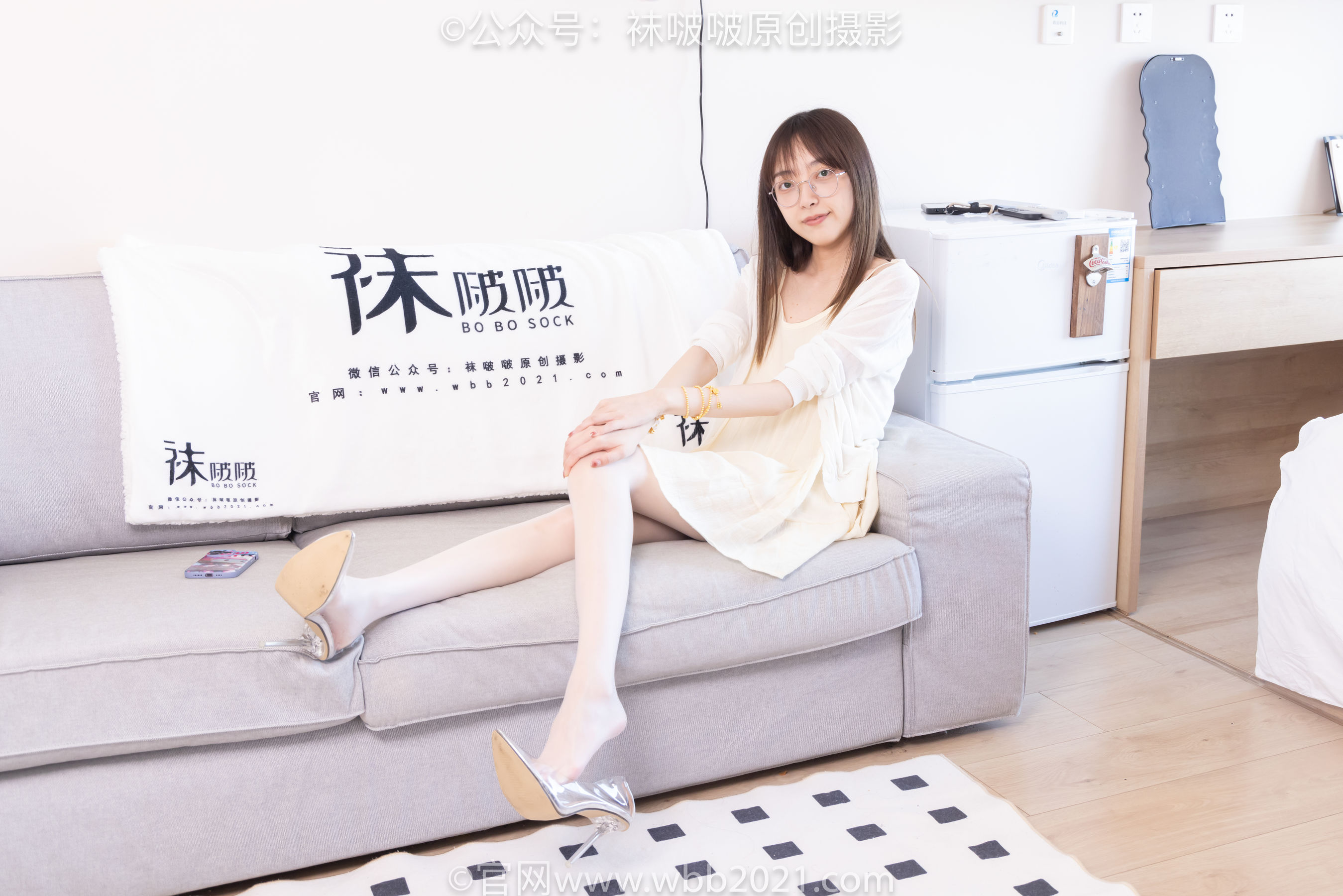 BoBoSocks袜啵啵 No.391 稚予 -两双高跟鞋、肉丝、油亮白丝、裸足