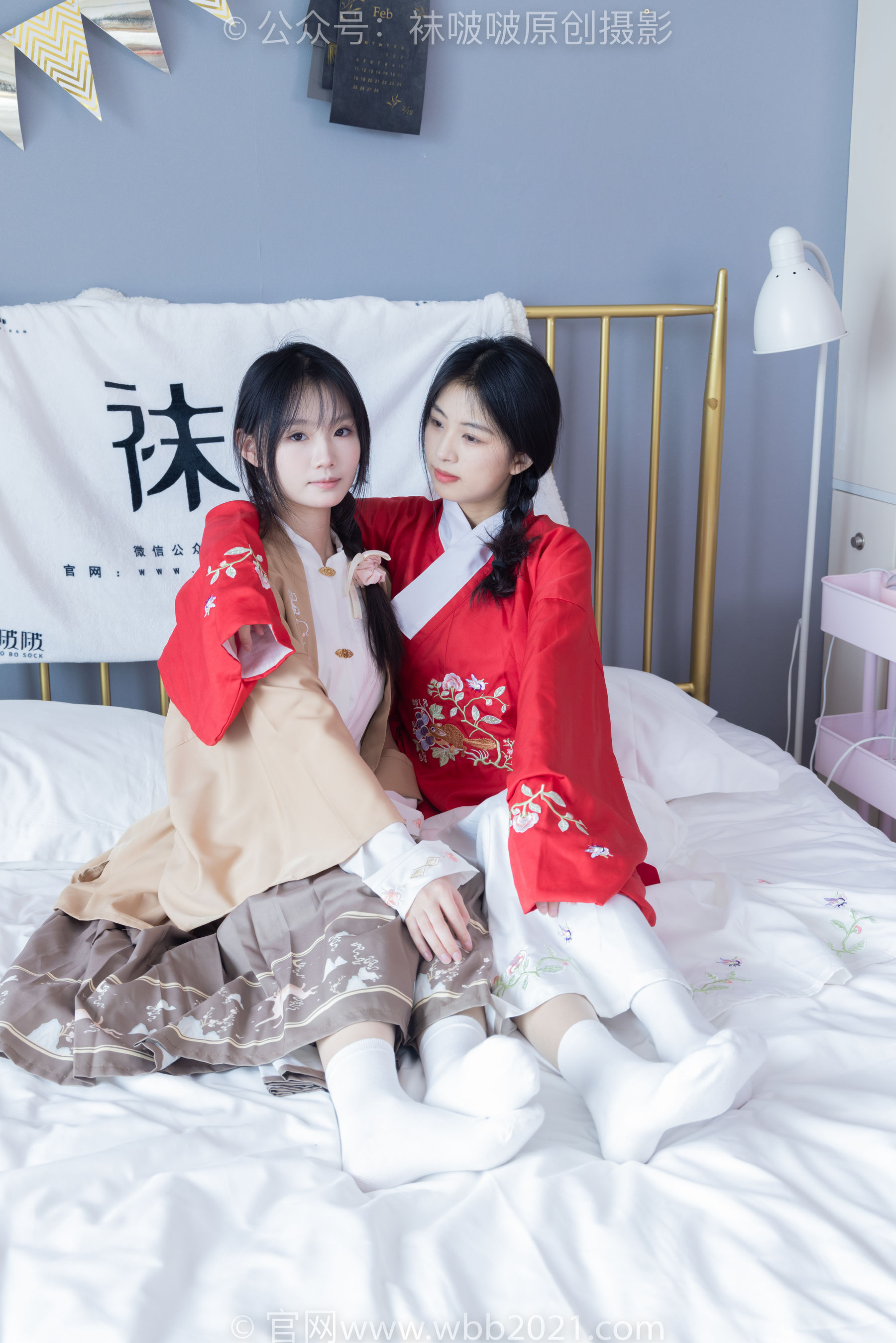 BoBoSocks袜啵啵 No.400 奶油&甜甜圈 -两双高跟鞋、白棉袜、肉丝