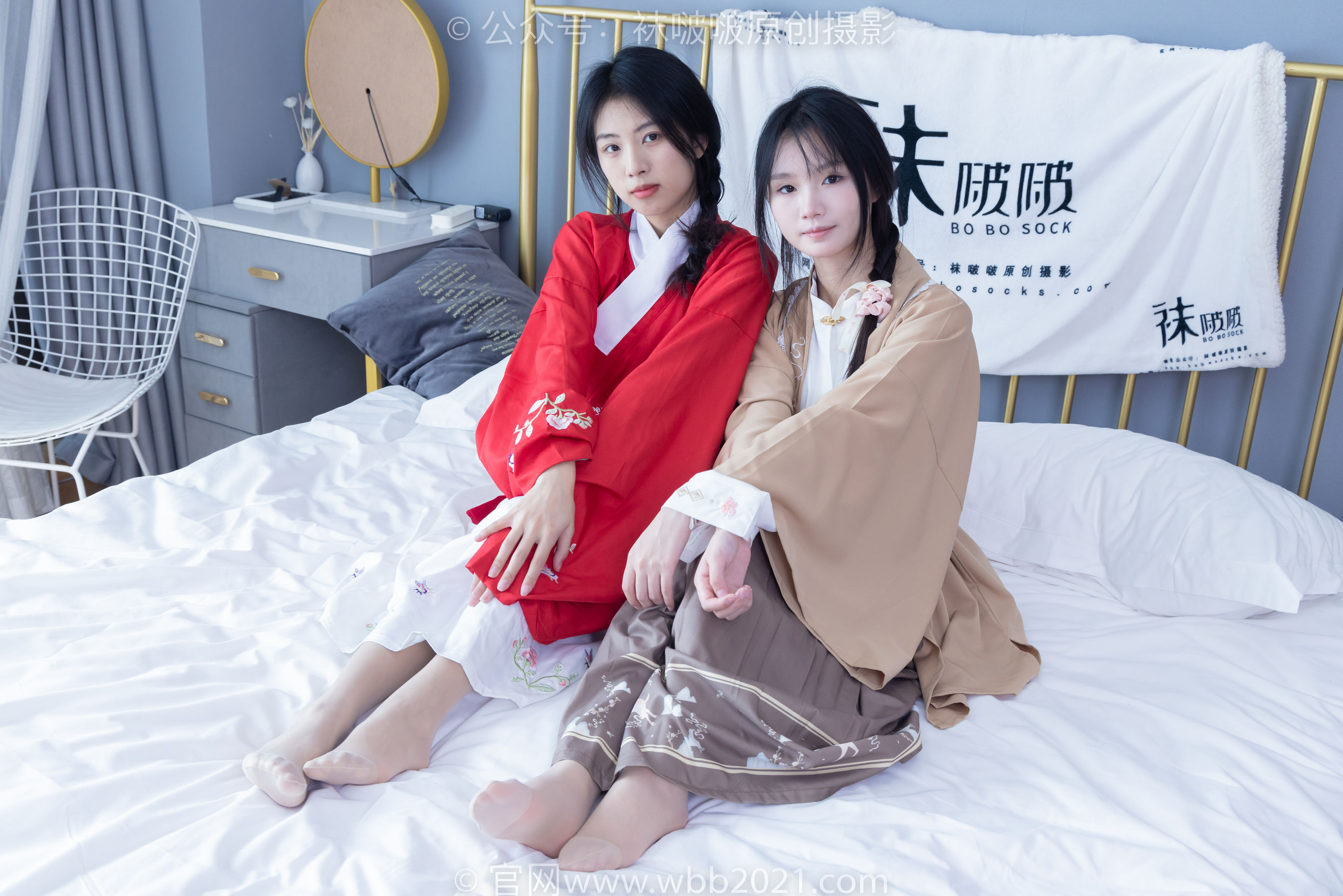 BoBoSocks袜啵啵 No.400 奶油&甜甜圈 -两双高跟鞋、白棉袜、肉丝