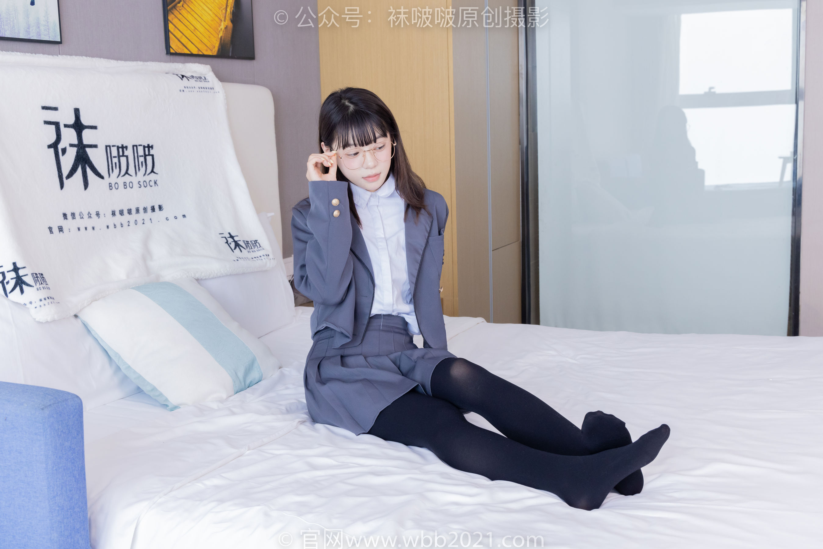 BoBoSocks袜啵啵 No.402 糯米 -皮鞋、厚黑丝、学院jk