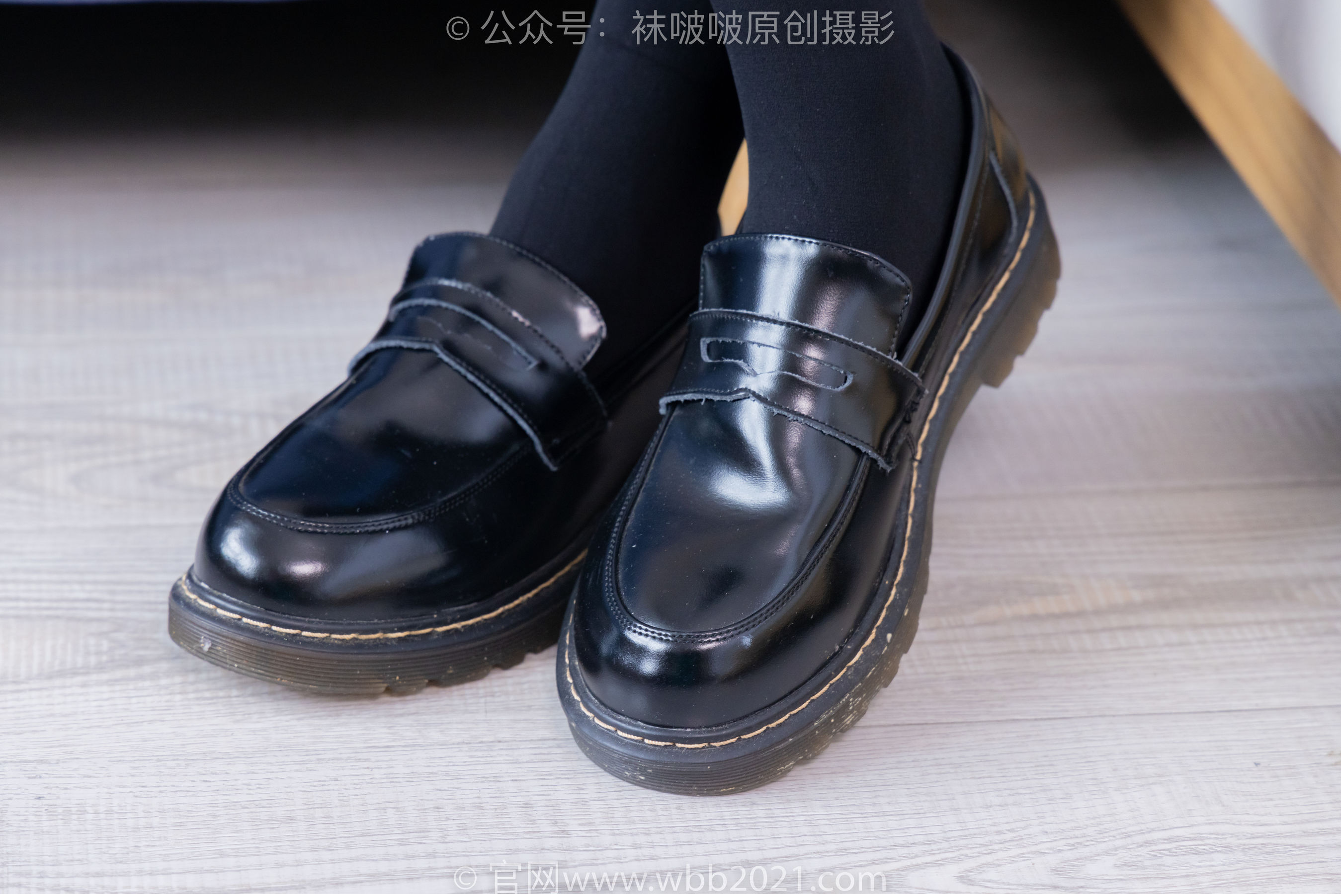 BoBoSocks袜啵啵 No.402 糯米 -皮鞋、厚黑丝、学院jk